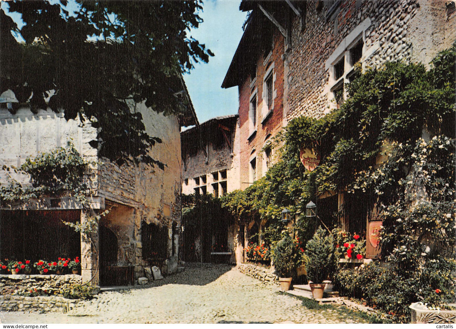 01-PEROUGES-N° 4425-B/0201 - Pérouges