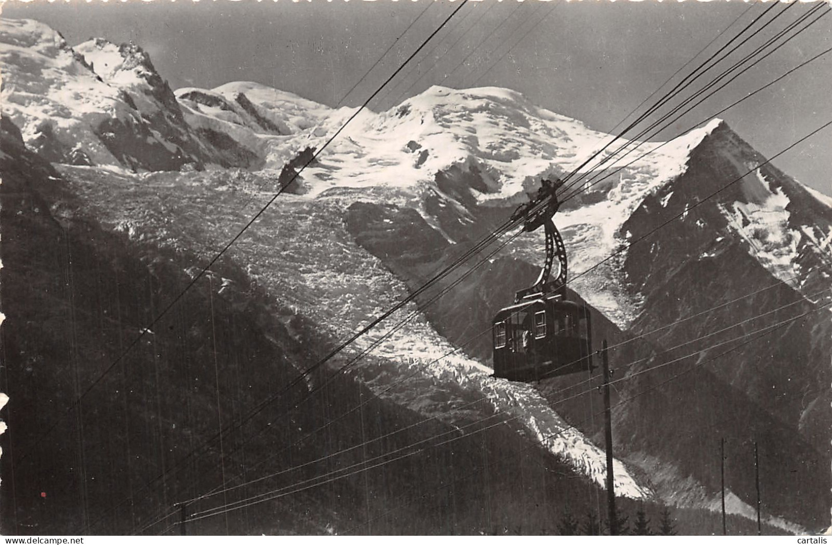 74-CHAMONIX-N° 4428-A/0097 - Chamonix-Mont-Blanc