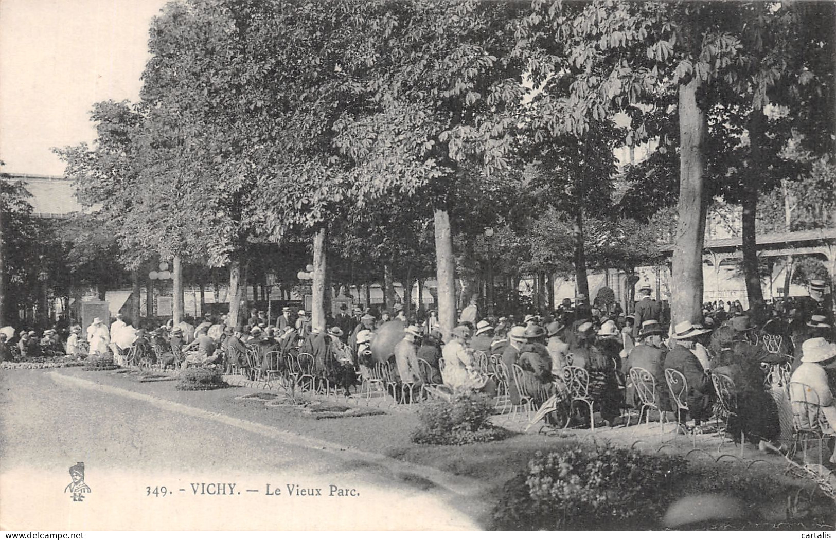 03-VICHY-N° 4428-F/0103 - Vichy