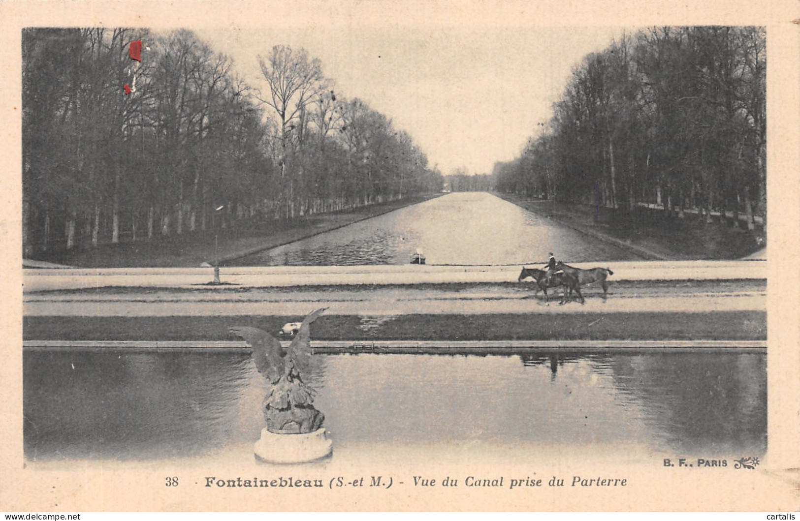 77-FONTAINEBLEAU-N° 4428-H/0085 - Fontainebleau