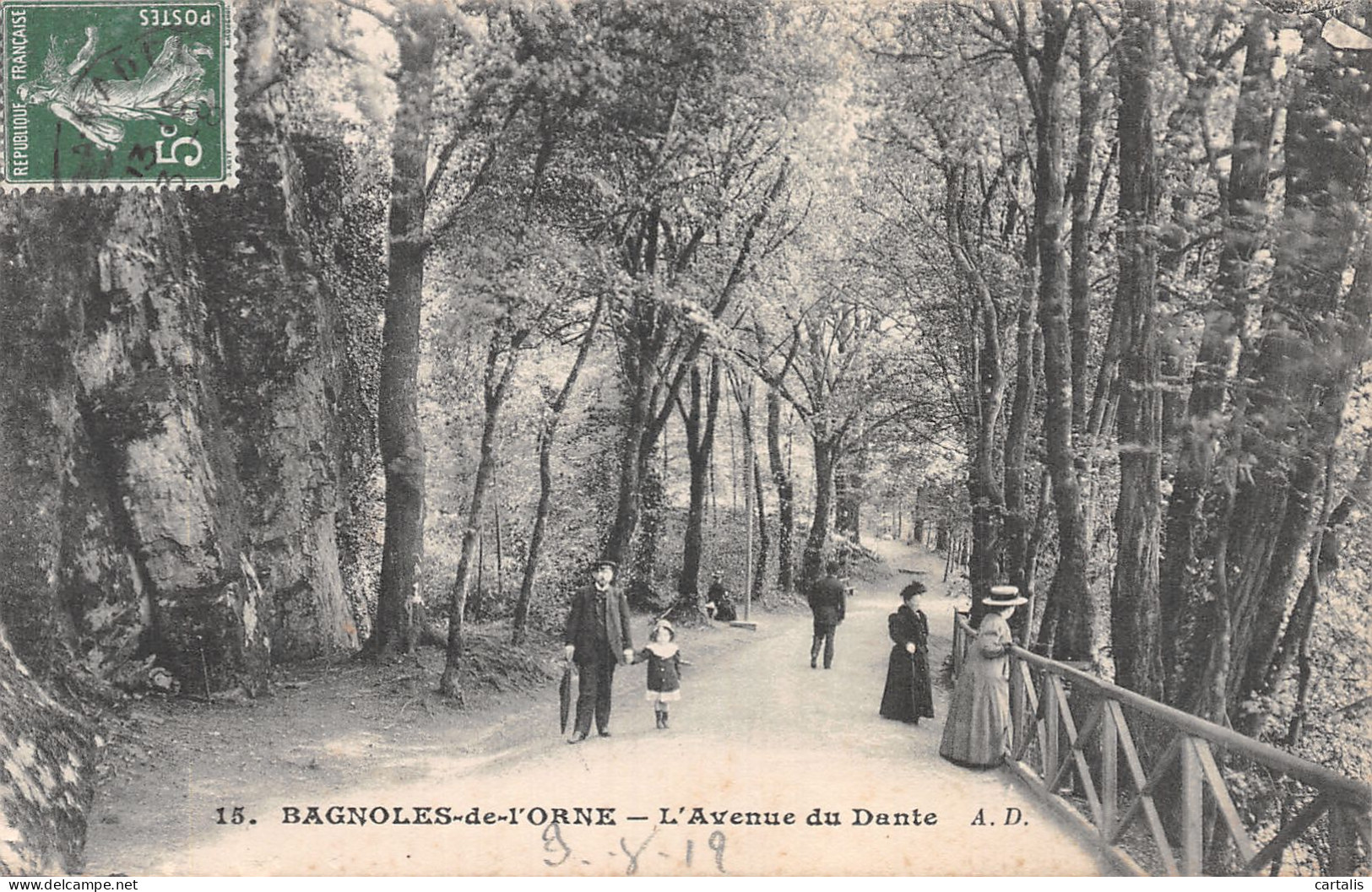 61-BAGNOLES DE L ORNE-N° 4430-F/0129 - Bagnoles De L'Orne