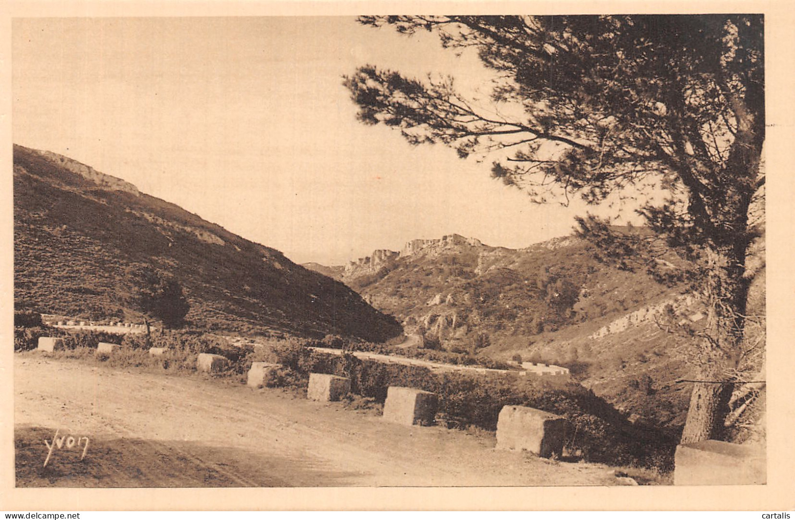 13-LES BAUX DE PROVENCE-N° 4430-G/0347 - Les-Baux-de-Provence