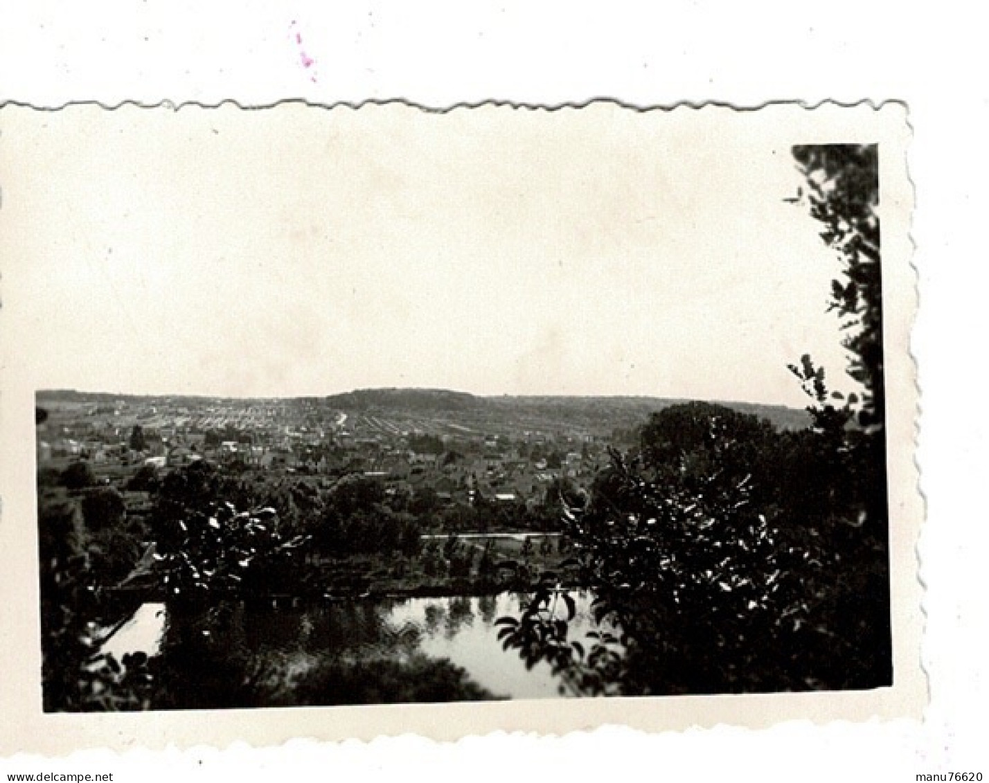 Ref 1 - Photo :  Thomery Et Ses Vignobles , Seine Et Marne - France . - Europa