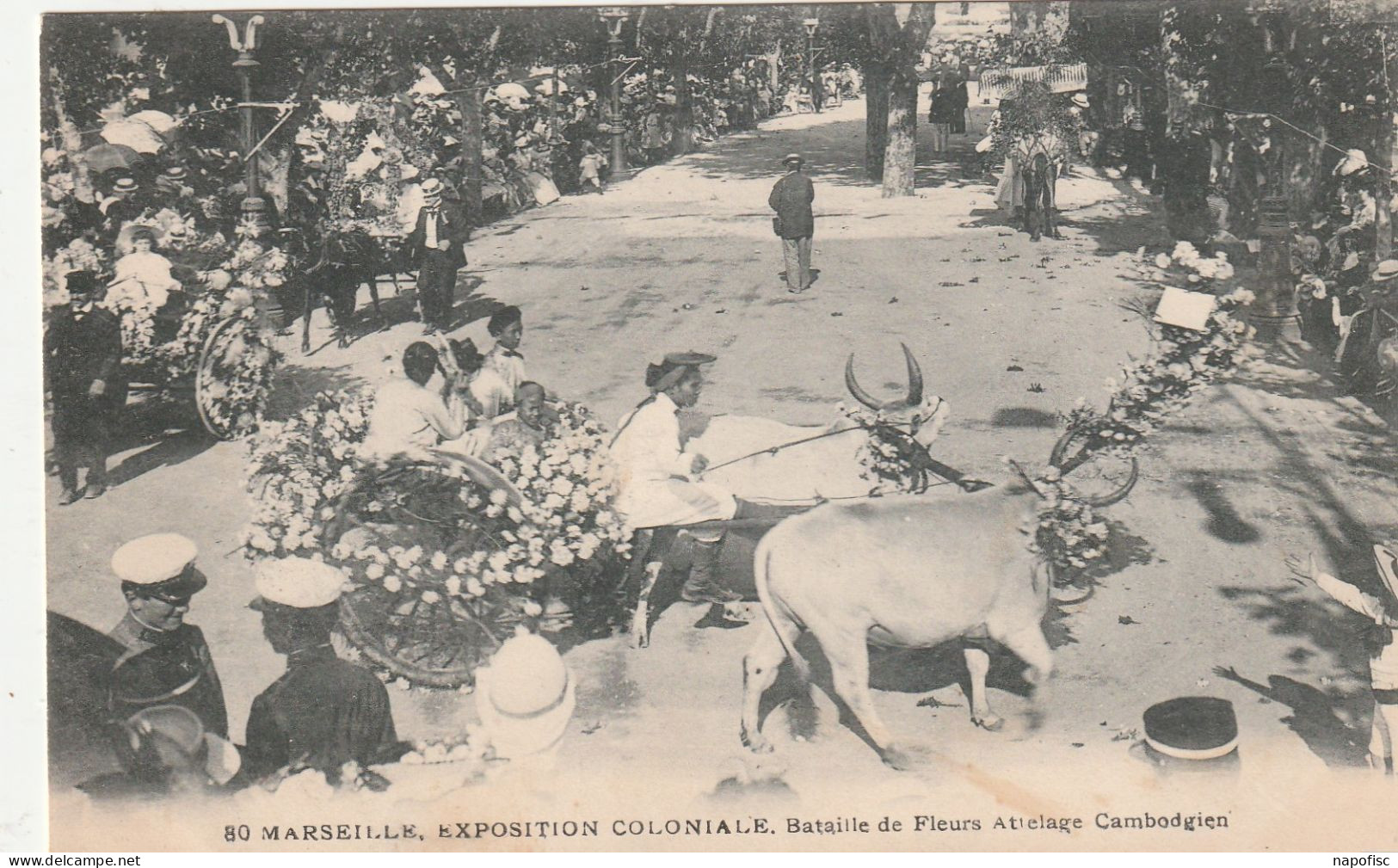 13-Marseille Exposition Coloniale Bataille De Fleurs Attelage Cambodgien - Colonial Exhibitions 1906 - 1922