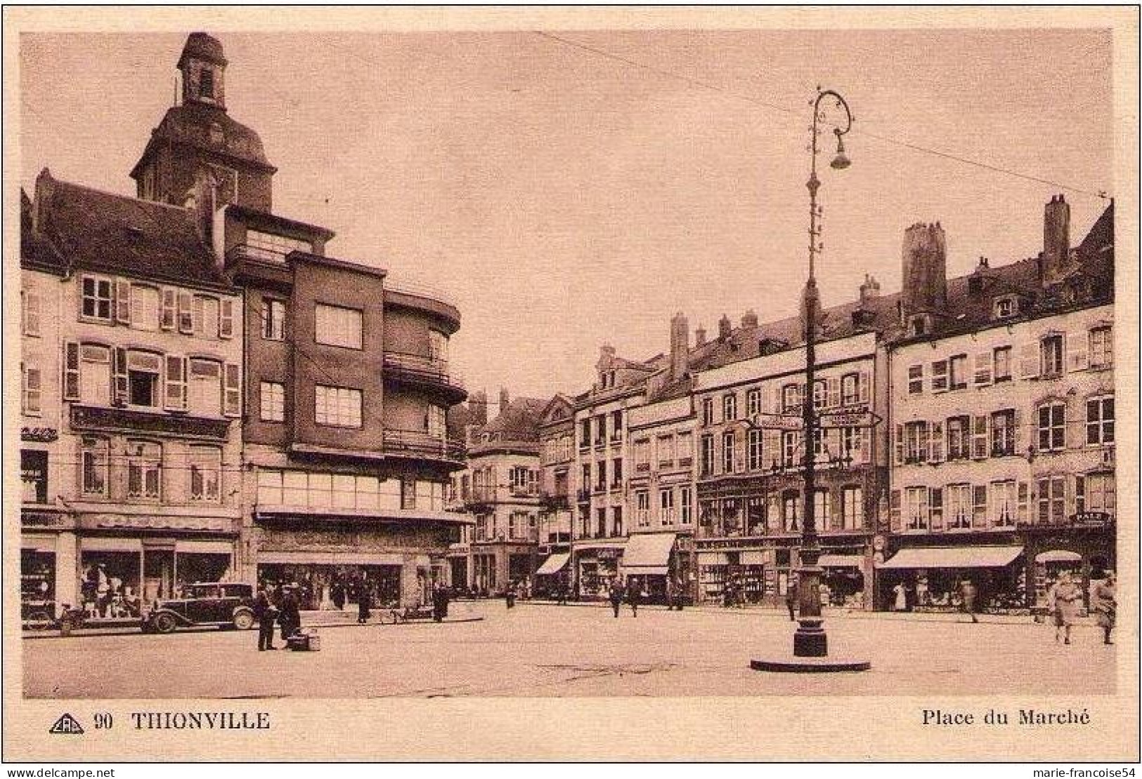 THIONVILLE - Place Du Marché - Thionville