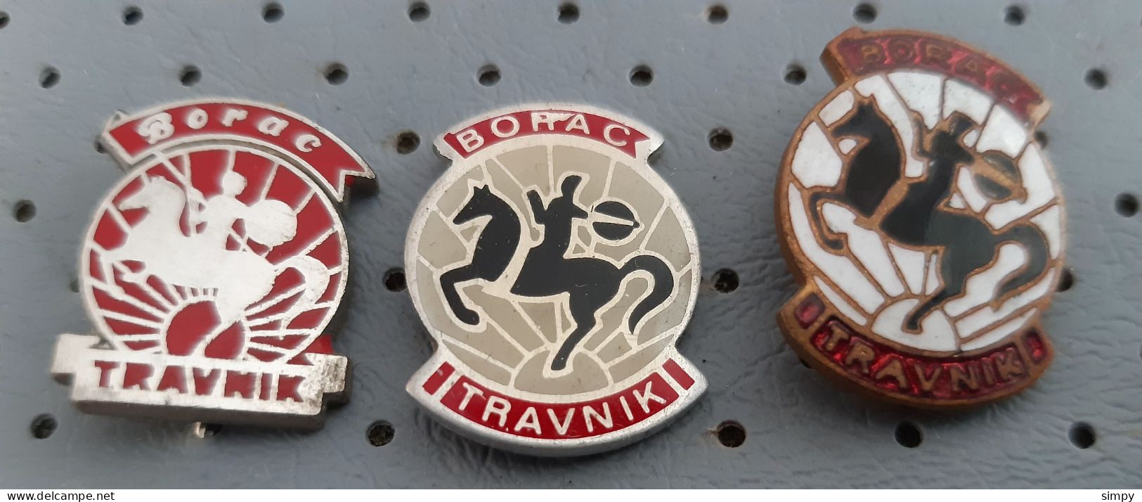 BORAC Travnik  Textile Factory Horse Horses Cavallo Horseman Rider Bosnia Ex Yugoslavia Pins - Marcas Registradas
