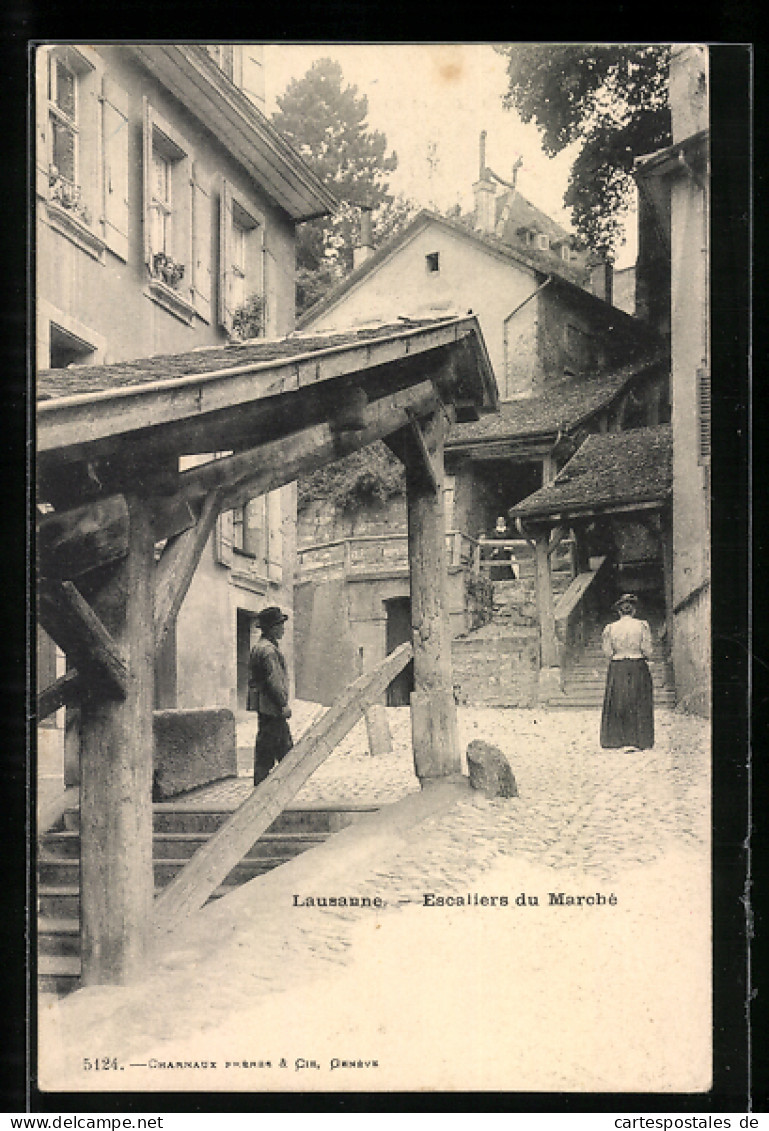 AK Lausanne, Les Escaliers Du Marché, Un Homme Et Une Femme  - Lausanne