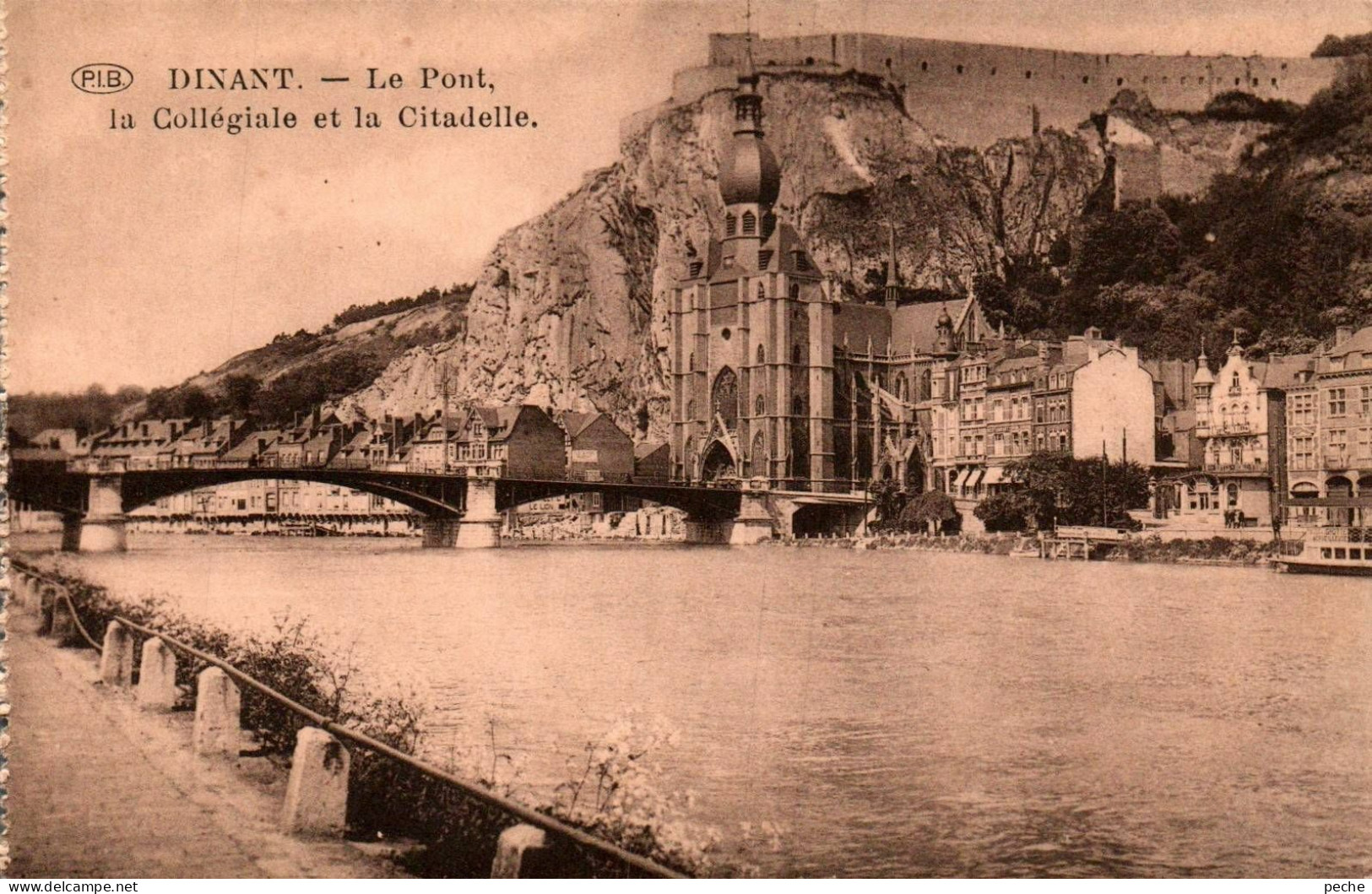N°1231 W -cpa Dinant -le Pont , La Collégiale, Et La Citadelle- - Dinant