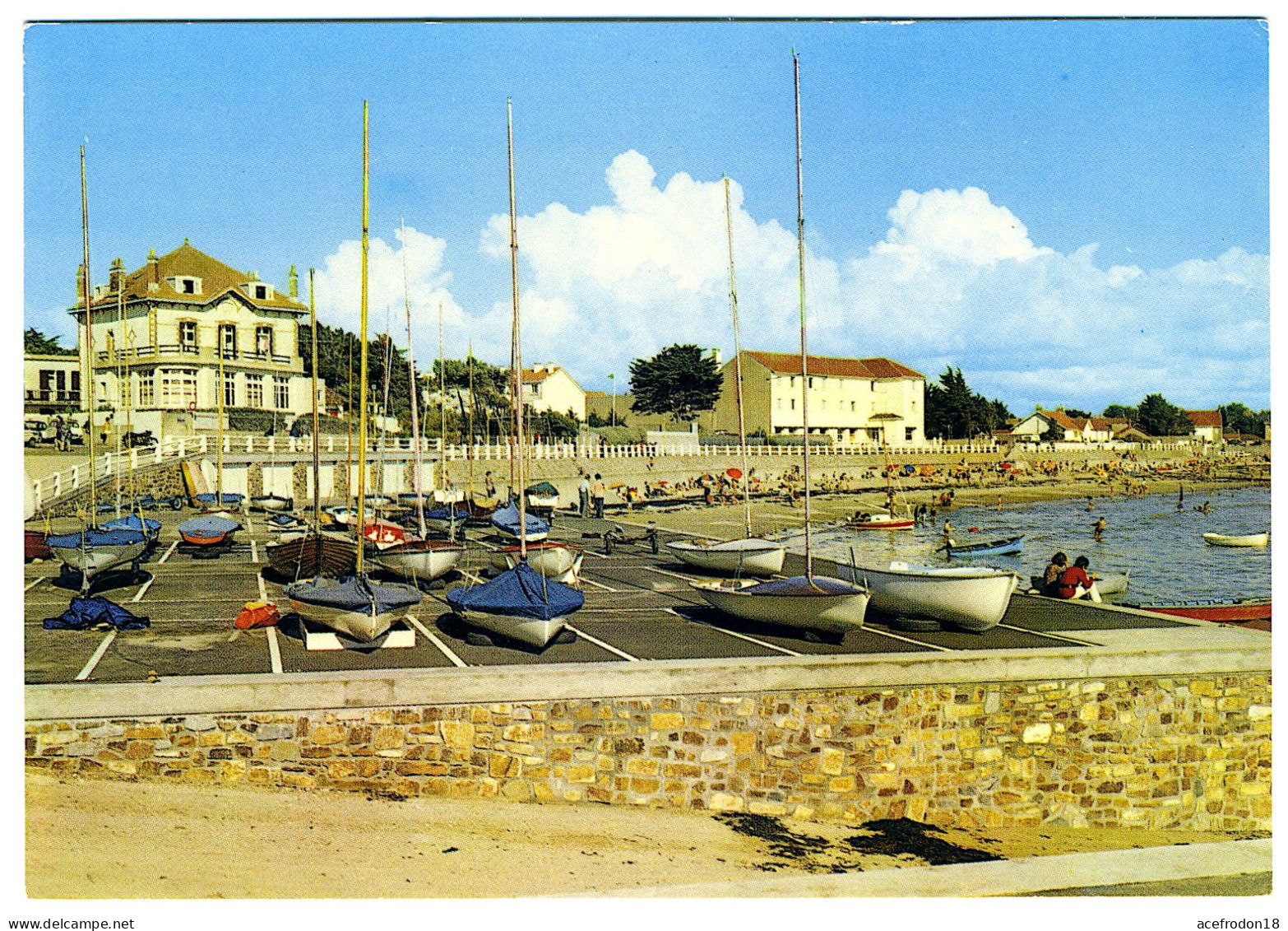 La Bernerie-en-Retz - Le Terre-plein à Bateaux Et La Plage Sainte-Anne - La Bernerie-en-Retz