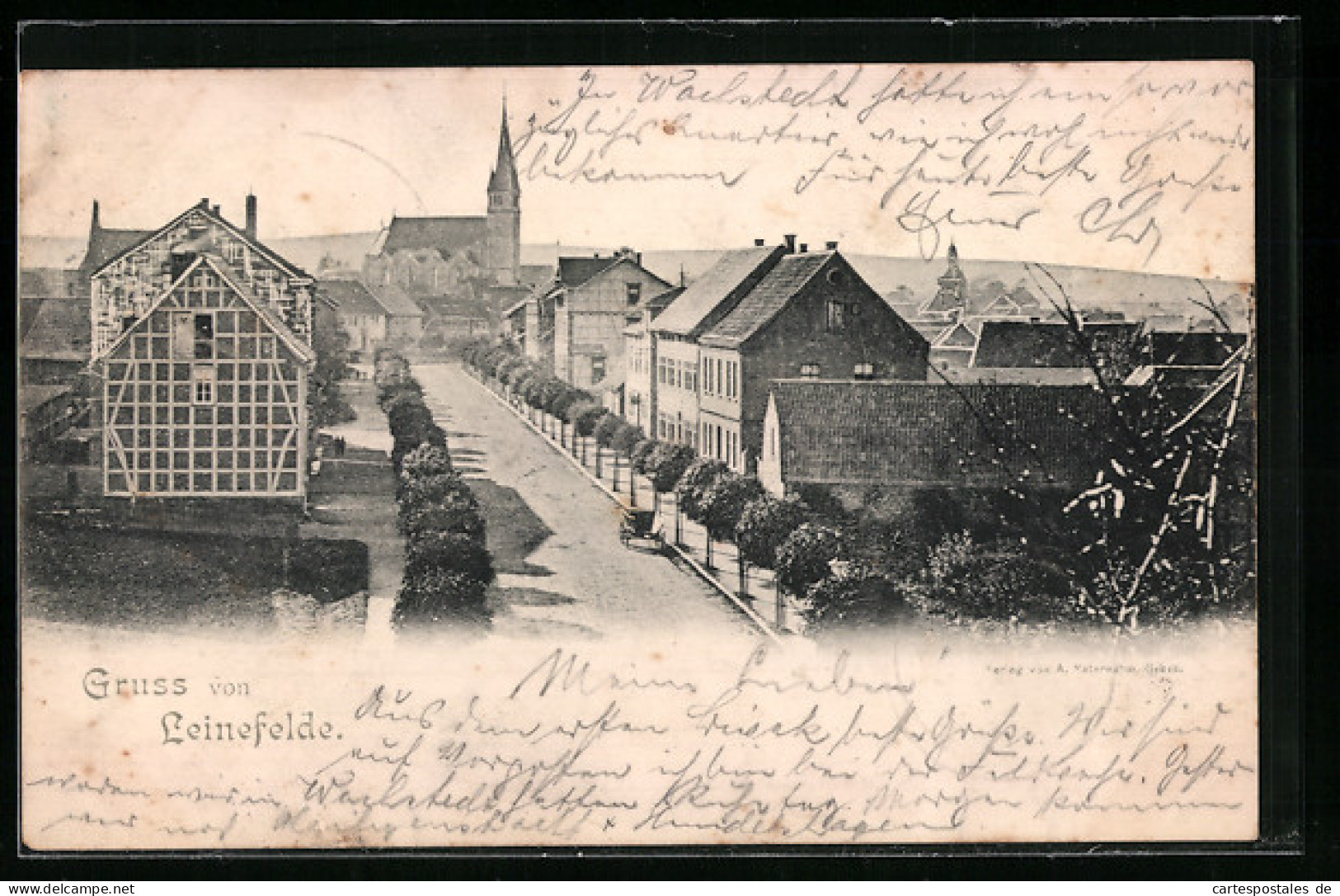 AK Leinefelde, Strassenpartie Mit Blick Zur Kirche  - Leinefelde