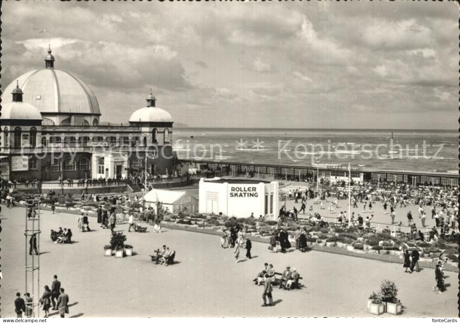 12440377 Rhyl Denbighshire Floral Hall And Roller Skating Rink Rhyl Denbighshire - Sonstige & Ohne Zuordnung