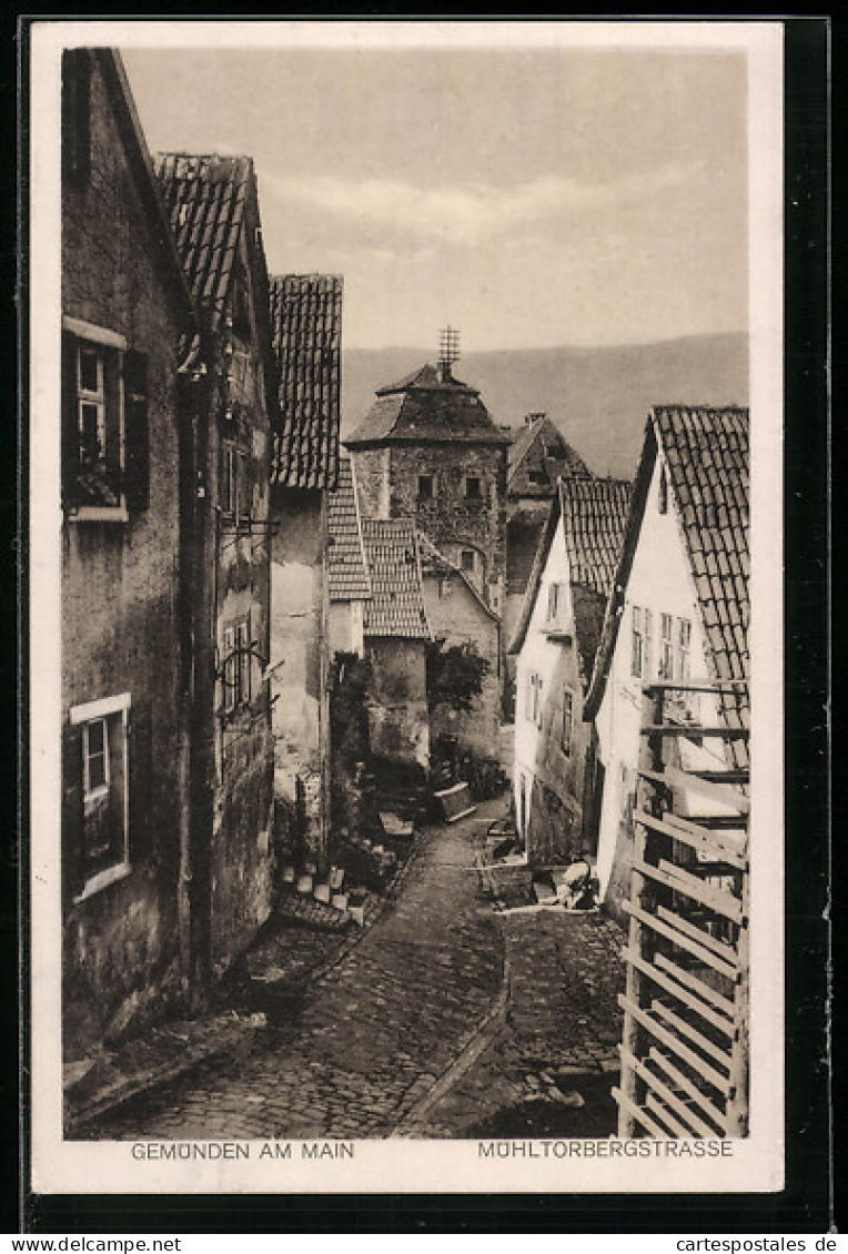 AK Gemünden Am Main, Mühltorbergstrasse Mit Alten Häusern  - Gemuenden