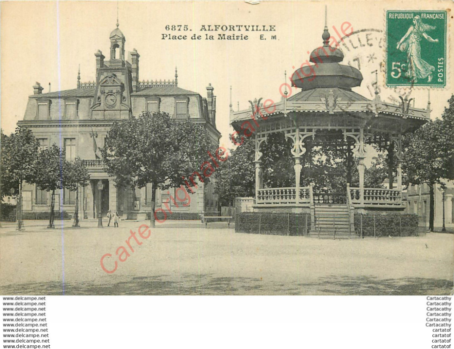 94.  ALFORTVILLE .  Place De La Mairie . - Alfortville