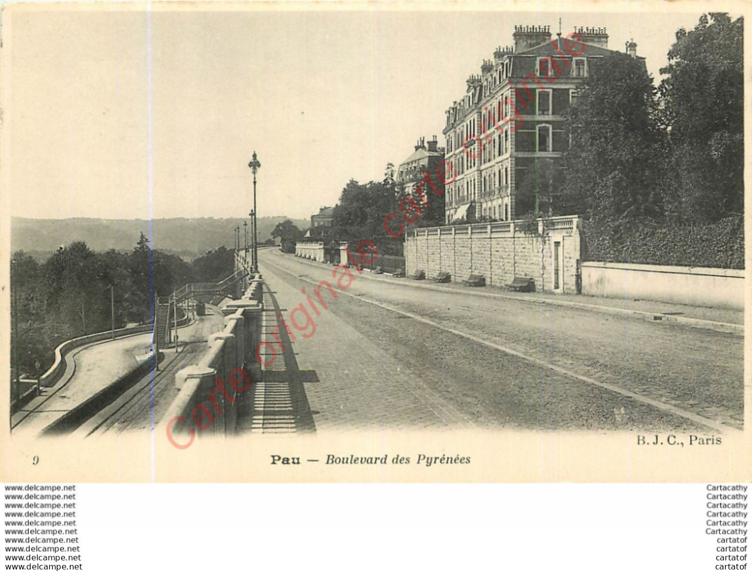 64.  PAU .  Boulevard Des Pyrénées . - Pau