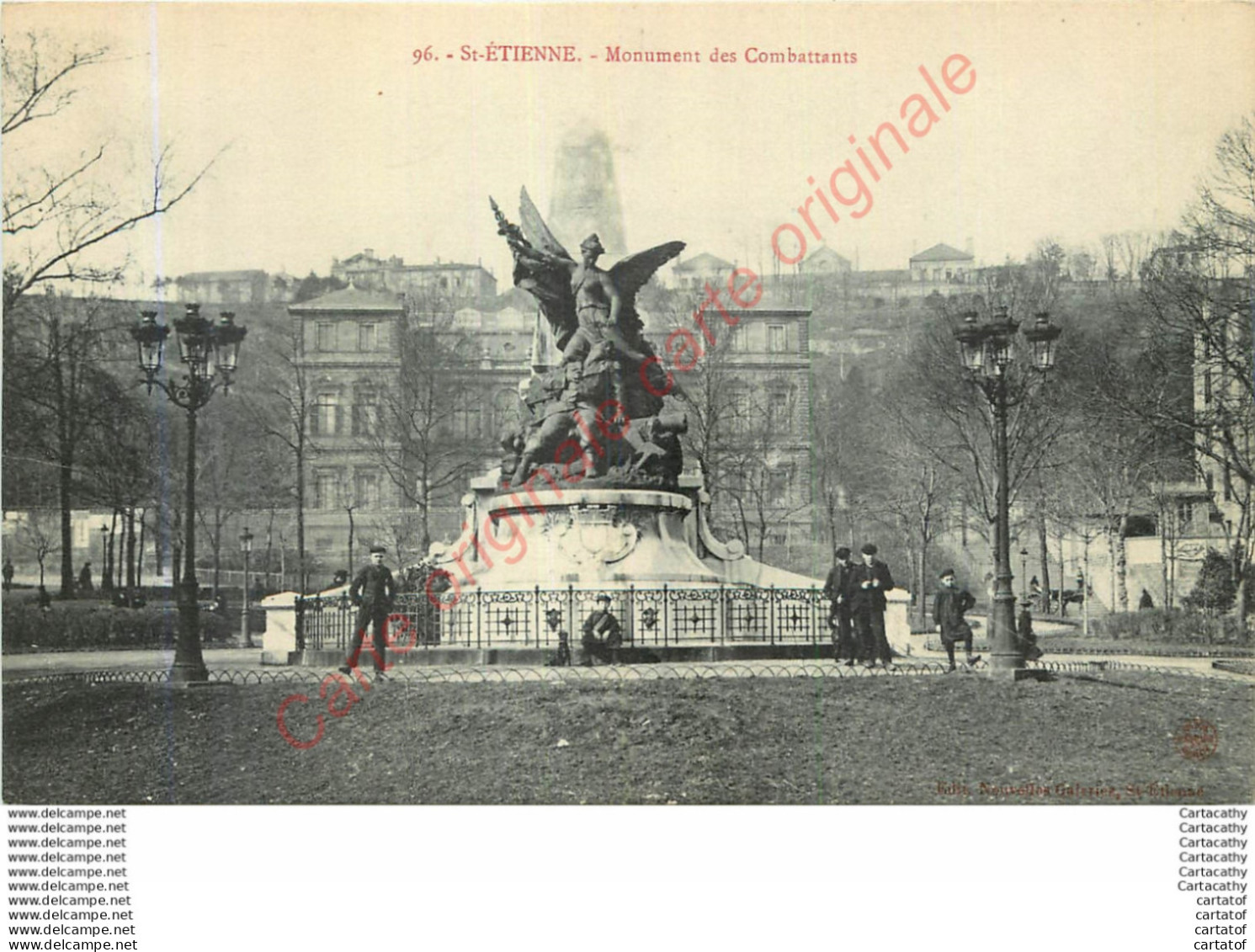 42.  SAINT ETIENNE .  Monument Des Combattants . - Saint Etienne