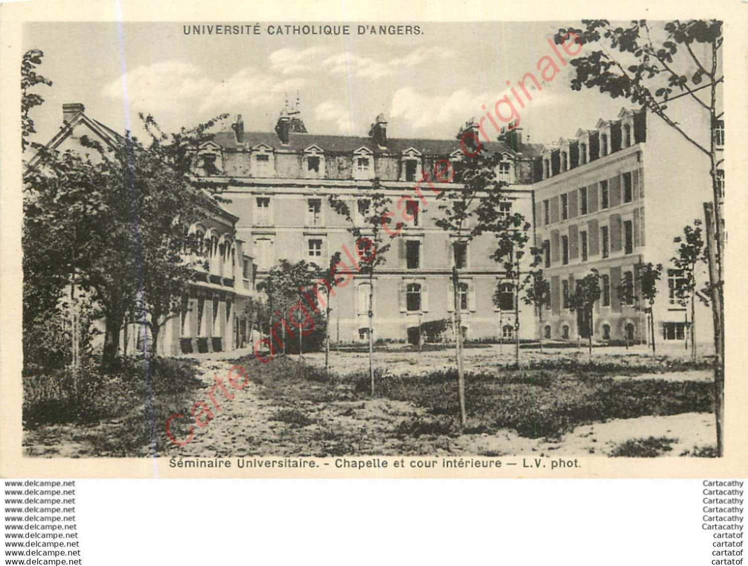 49.  Séminaire Universitaire . Chapelle Et Cour Intérieure .  UNIVERSITE CATHOLIQUE D'ANGERS . - Angers