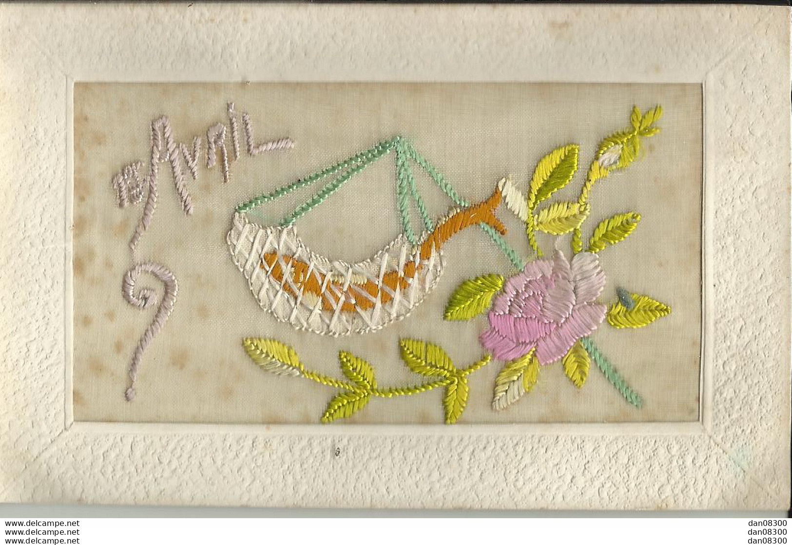 CARTE DE 1er AVRIL AVEC UNE BRODERIE CENTRALE REPRESENTANT DES FLEURS - Borduurwerk