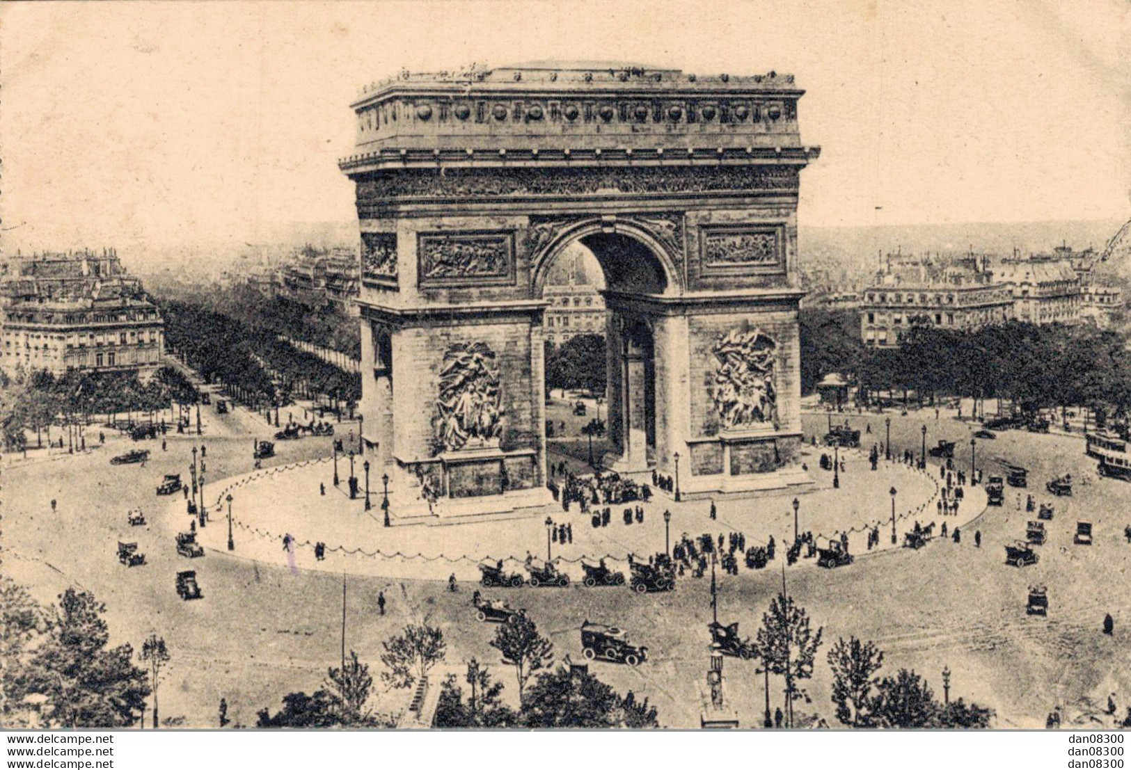 75 PARIS L'ARC DE TRIOMPHE ET LA TOMBE DU SOLDAT INCONNU - Triumphbogen