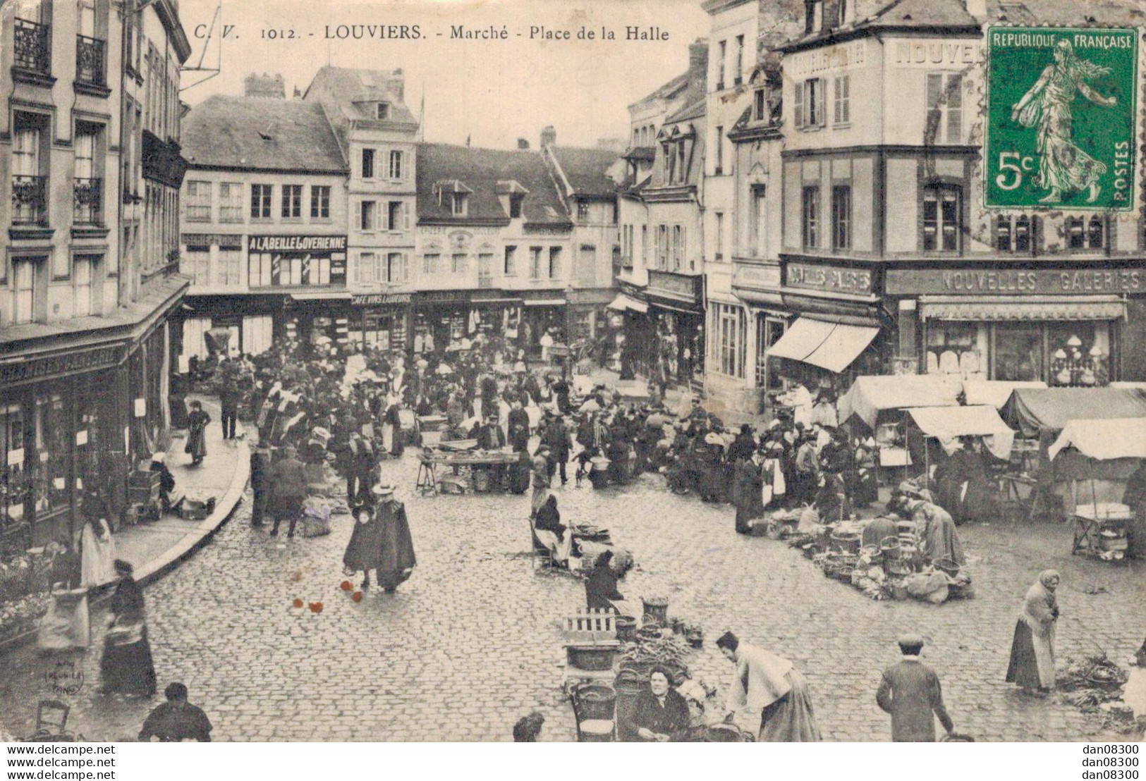 27 LOUVIERS MARCHE PLACE DE LA HALLE - Louviers