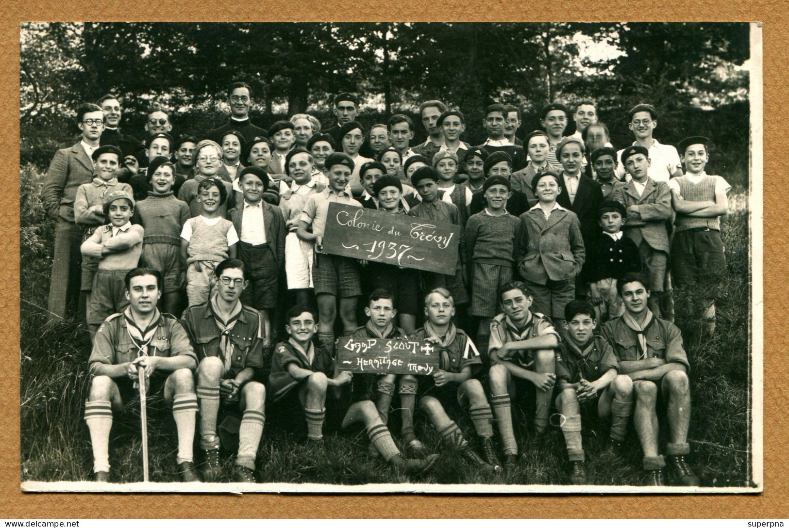 LE TREVY (63) : " SCOUTISME : COLONIE DE SCOUTS DE TREVY - 1937 "  Carte Photo - Autres & Non Classés