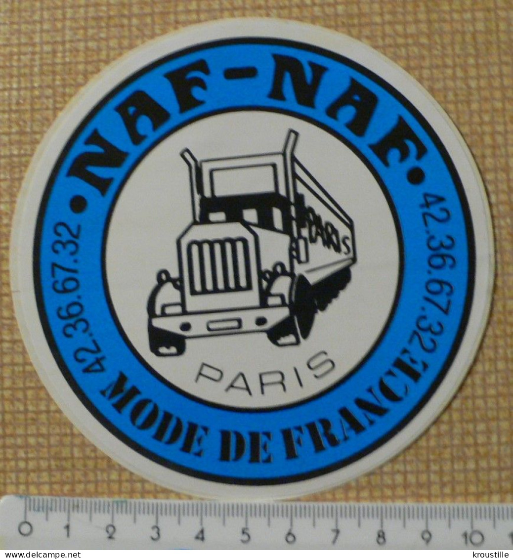 AUTOCOLLANT NAF-NAF - MODE DE FRANCE - CAMION - VINTAGE - Stickers