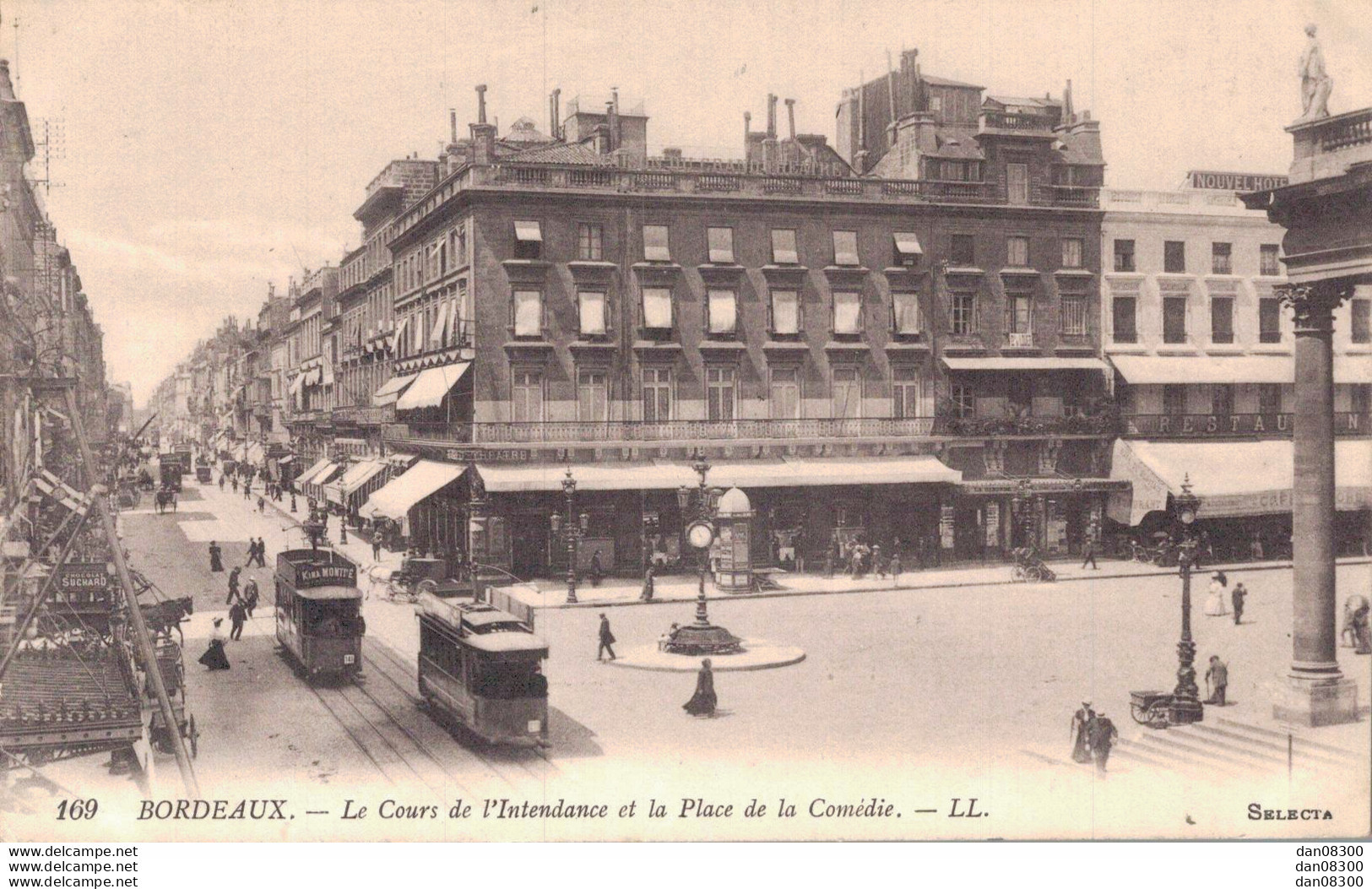 33 BORDEAUX LE COURS DE L'INTENDANCE ET LA PLACE DE LA COMEDIE TRAMWAYS - Bordeaux