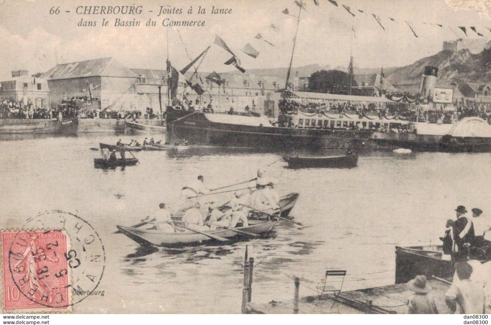 RARE  50 CHERBOURG JOUTES A LA LANCE DANS LE BASSIN DU COMMERCE - Cherbourg