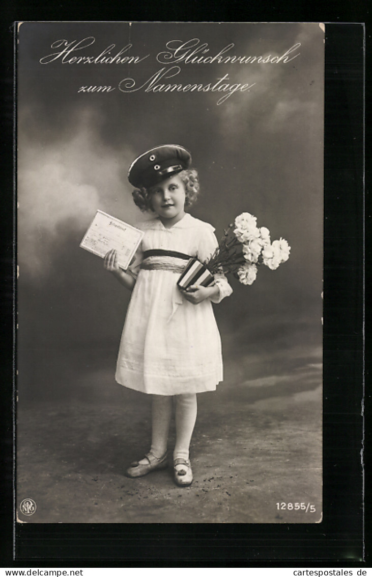 Foto-AK NPG Nr.12855 /5: Mädchen Im Weissen Kleid Mit Uniformmütze Und Blumen  - Fotografie