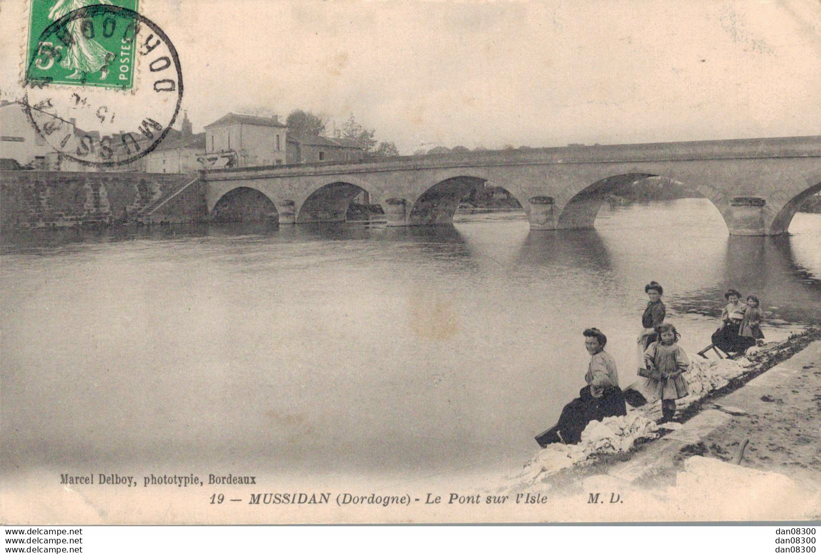 24 MUSSIDAN LE PONT SUR L'ISLE ANIMEE - Mussidan