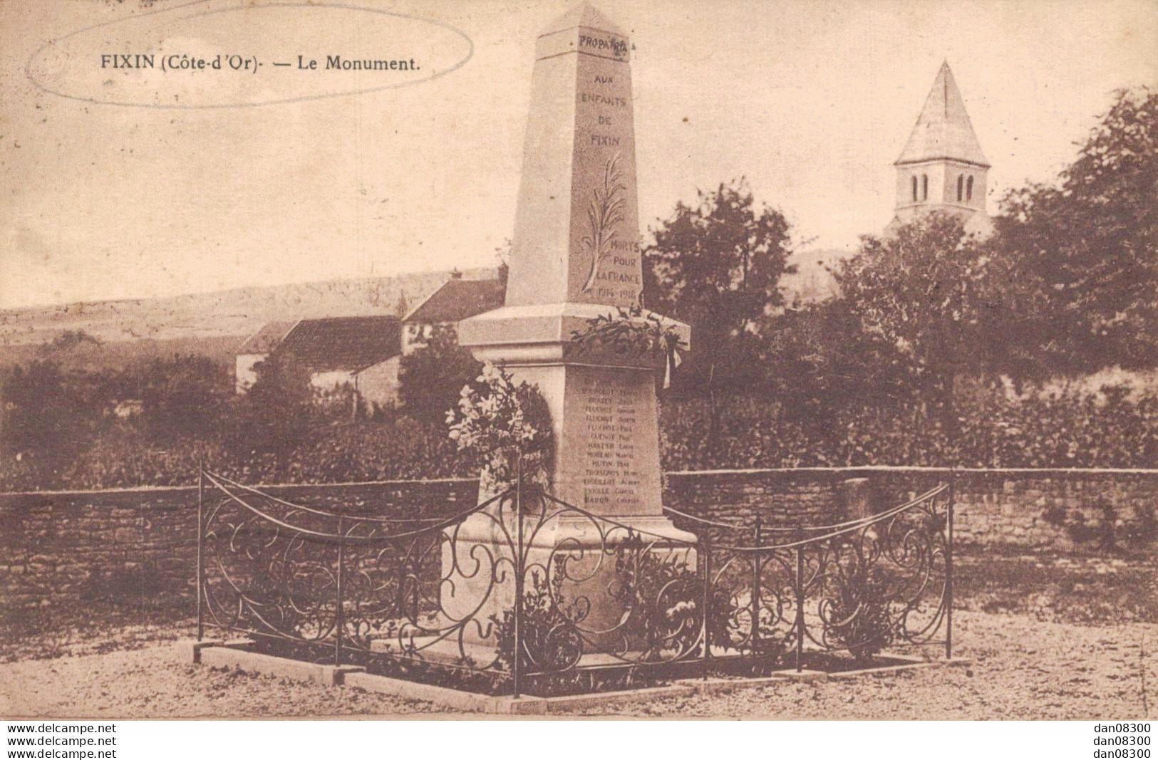 21 FIXIN LE MONUMENT - Oorlogsmonumenten