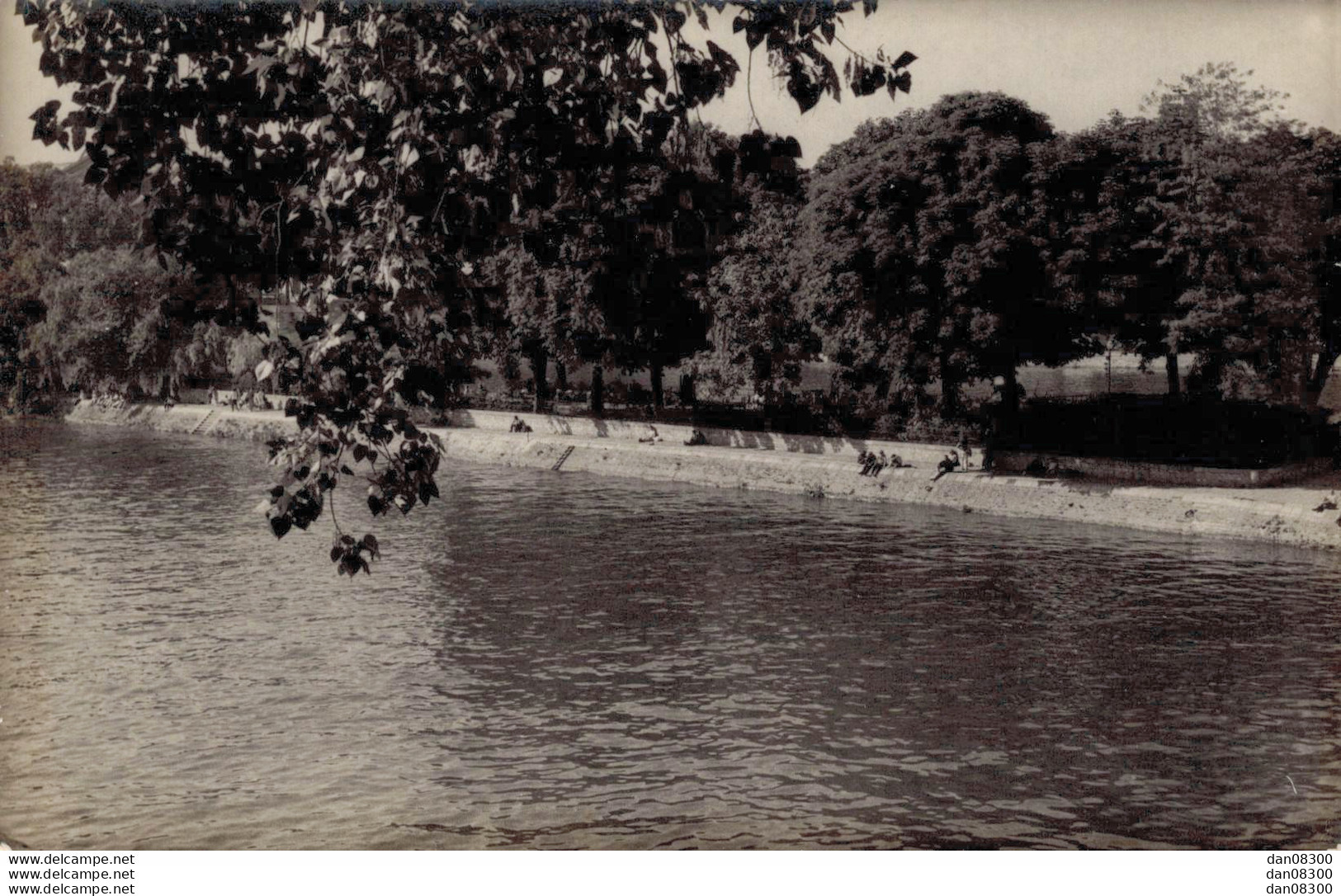 INDONESIE BALI PHOTO TAILLE CPA UNE ETENDUE D'EAU ET UNE PLAGE - Orte