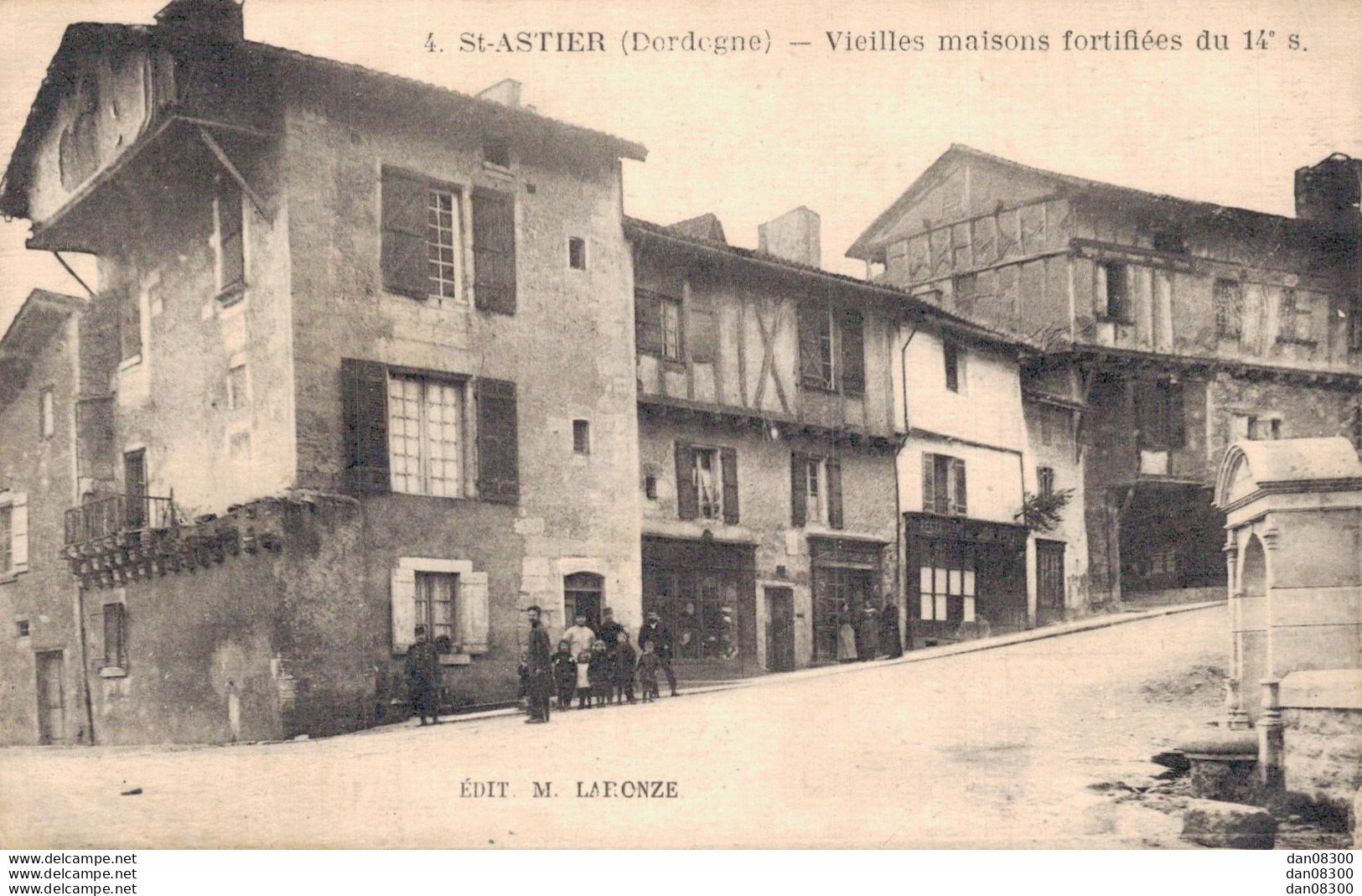 24 SAINT ASTIER VIEILLES MAISONS FORTIFIEES - Other & Unclassified