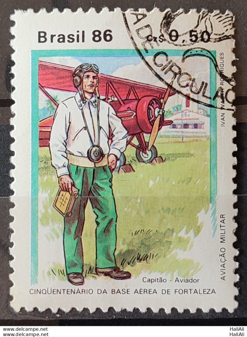 C 1540 Brazil Stamp Airplane Aeronautical Military Costumes And Uniforms 1986 Circulated 1.jpg - Usati