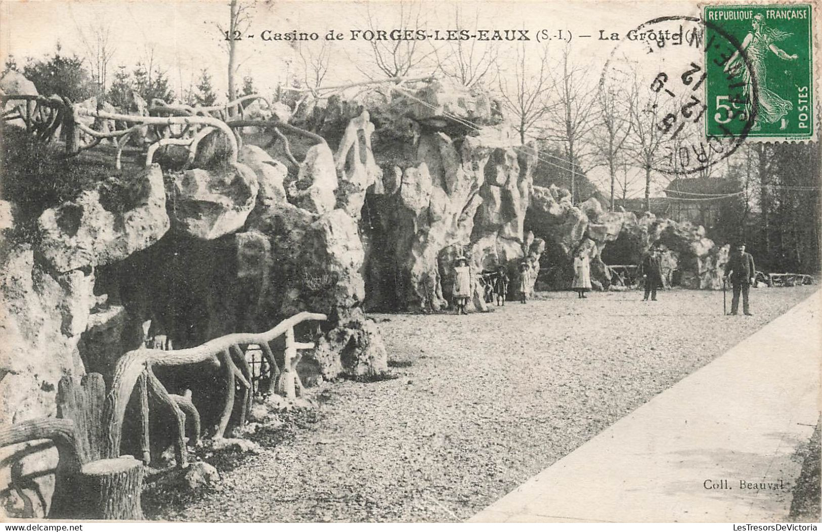 FRANCE - Forges Les Eaux - Casino - La Grotte - Animé - Carte Postale Ancienne - Forges Les Eaux