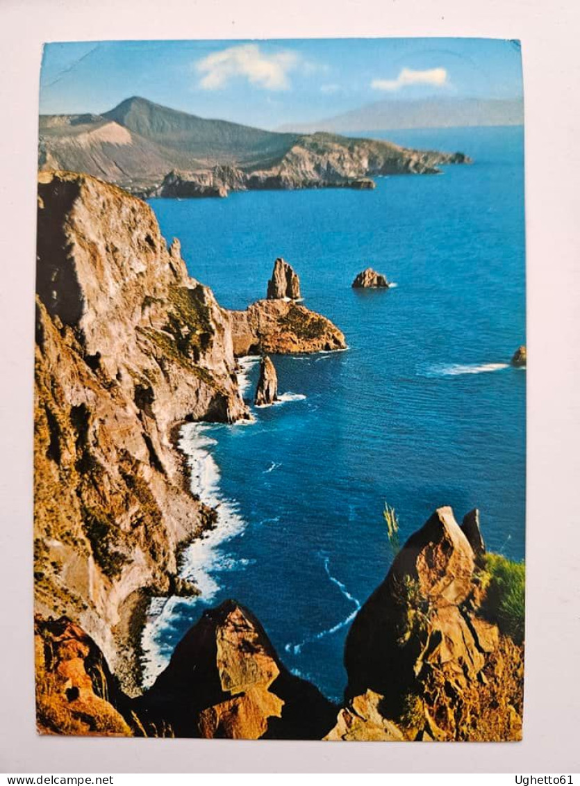 Cartolina Lipari Con Annullo Speciale Prima Ascensione Della Canna Di Filicudi Isole Eolie 1972- Centenario Parete Est - Alpinismus, Bergsteigen