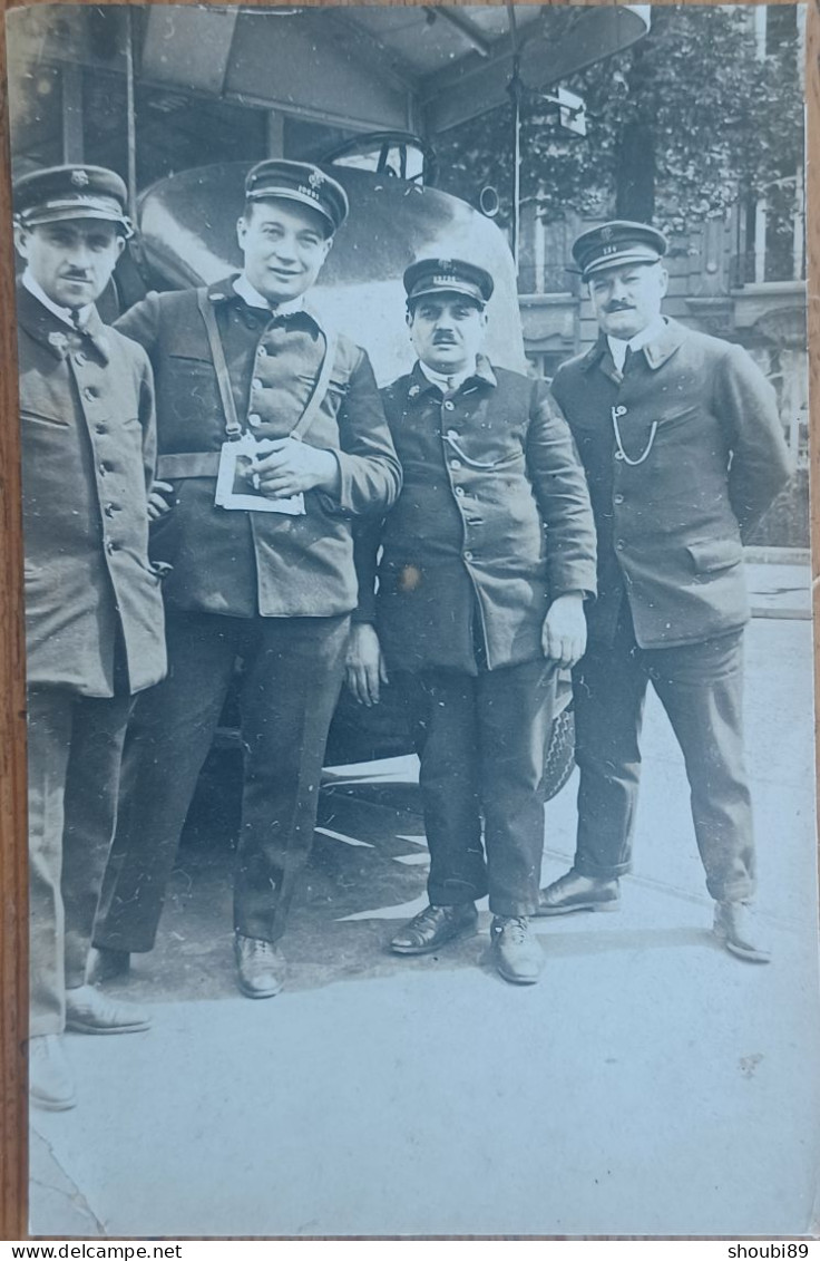 CHAUFFEUR ET CONTÖLEURS DE BUS  PARIS ?? CARTE PHOTO - Autobus & Pullman