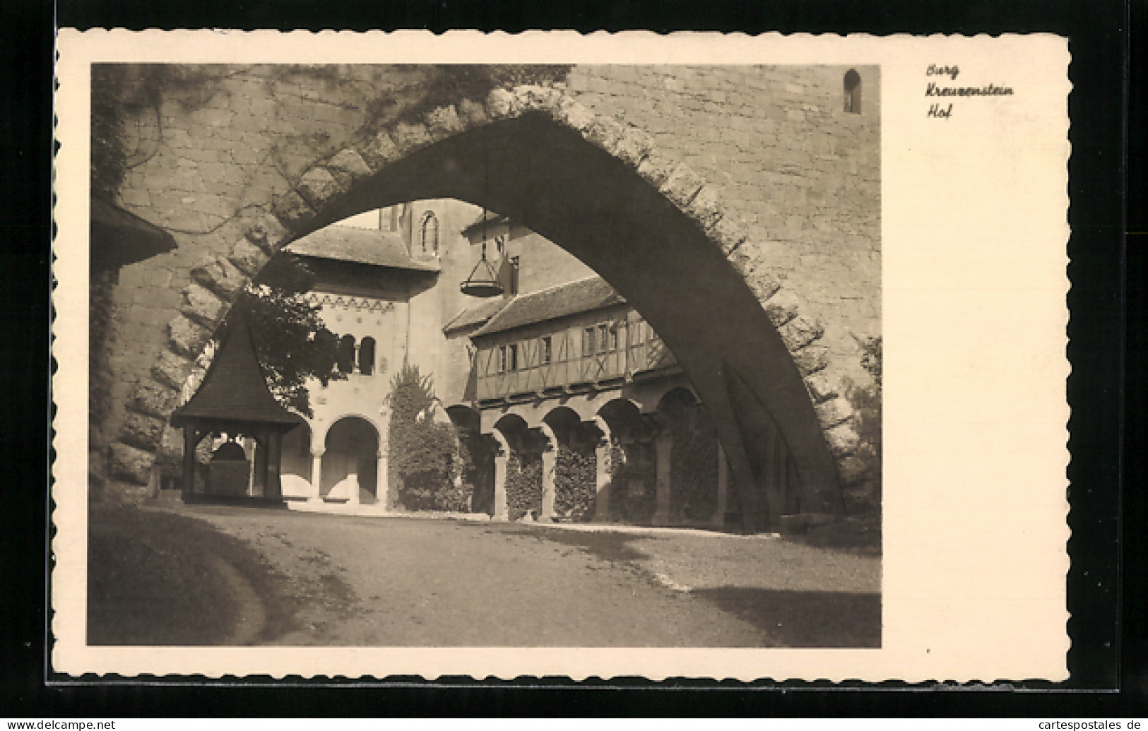 AK Kreuzenstein, Burg Kreuzenstein, Hof Durch Tor  - Sonstige & Ohne Zuordnung