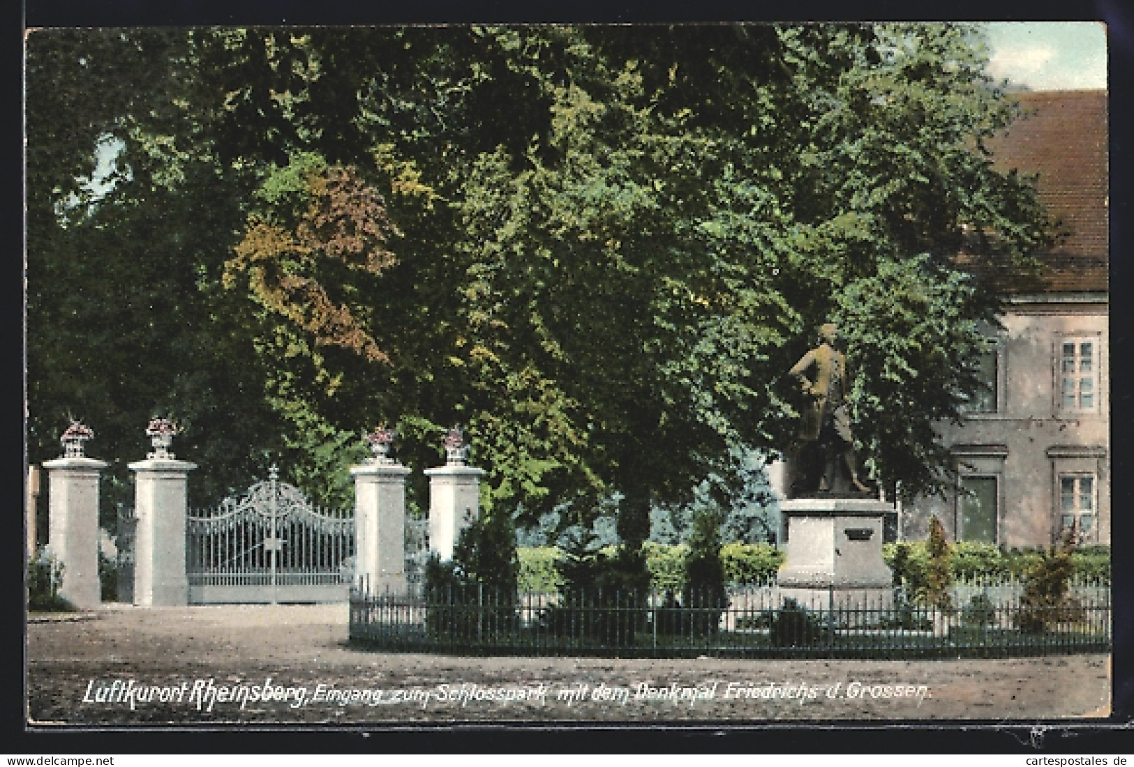 AK Rheinsberg, Eingang Zum Schlosspark Mit Denkmal Friedrichs Des Grossen  - Rheinsberg