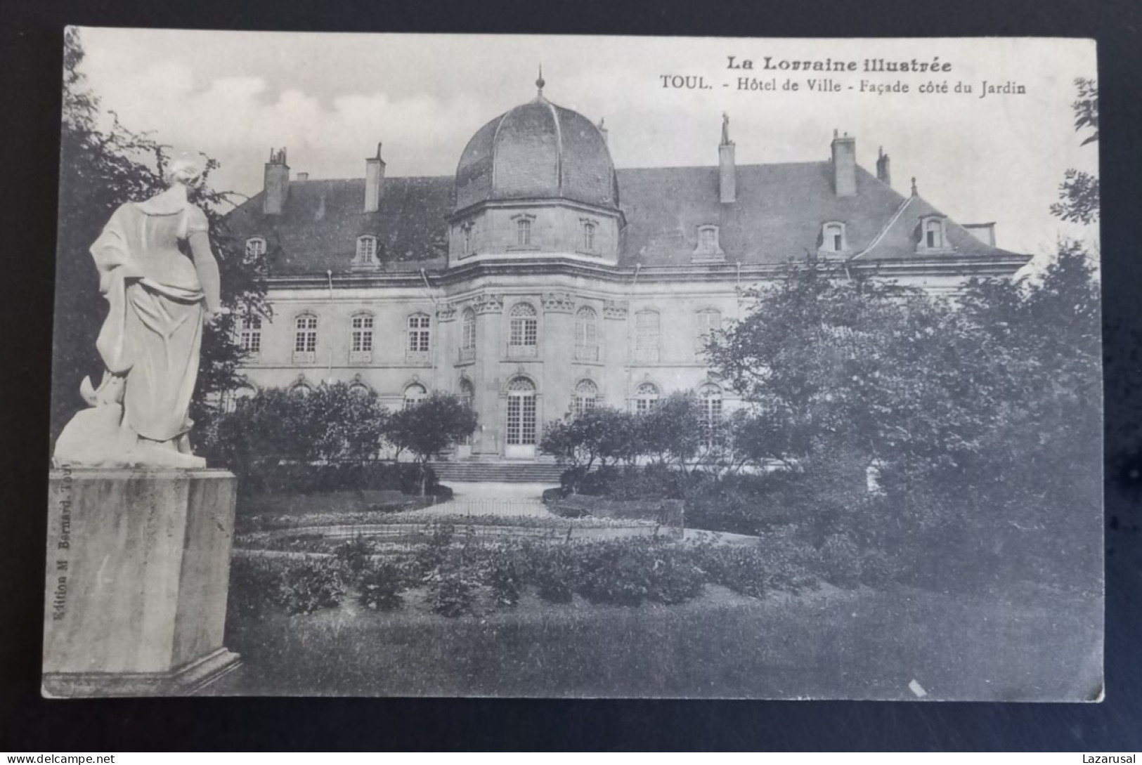 #15  FRANCE TOUL ILLUSTRE - JARDIN DE L' HOTEL DE VILLE - Toul