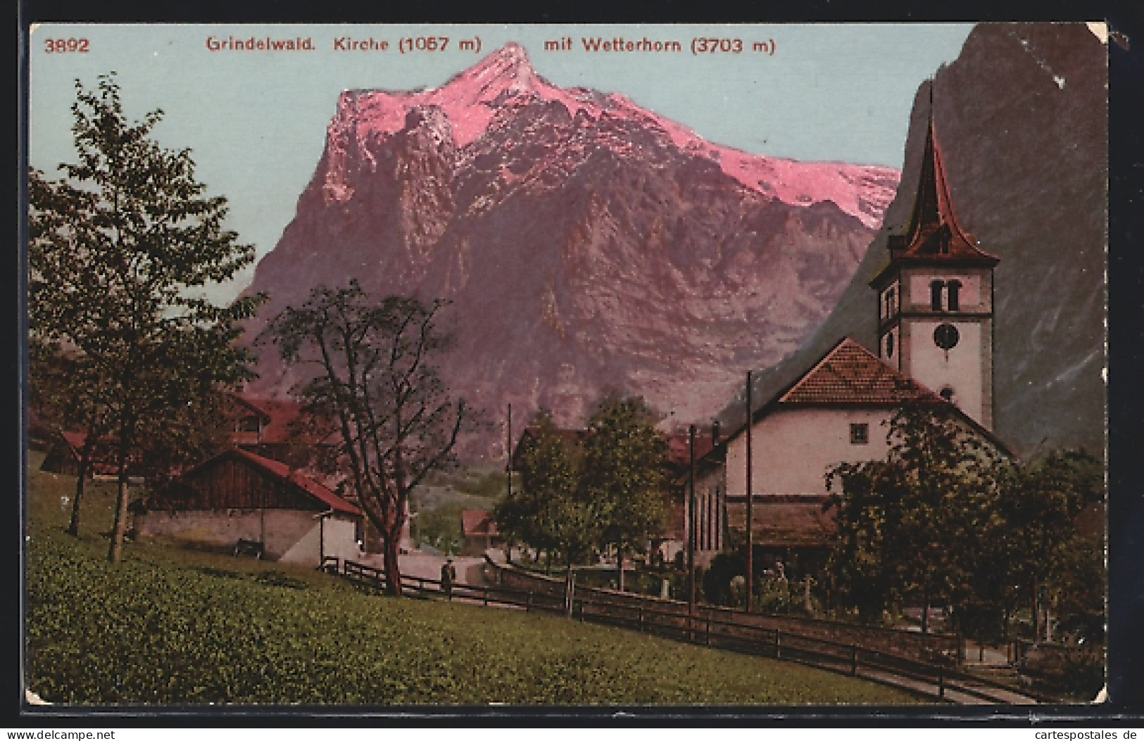 AK Grindelwald, Kirche Mit Glühendem Wetterhorn Und Strasse  - Grindelwald