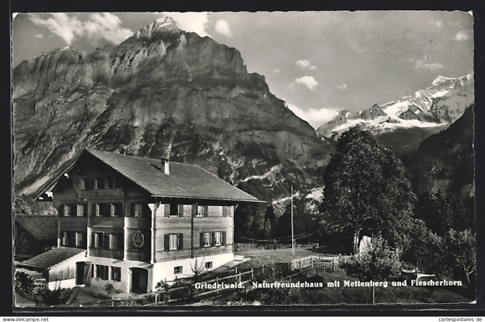 AK Grindelwald, Naturfreundehaus Mit Mettenberg Und Fiescherhorn  - Grindelwald