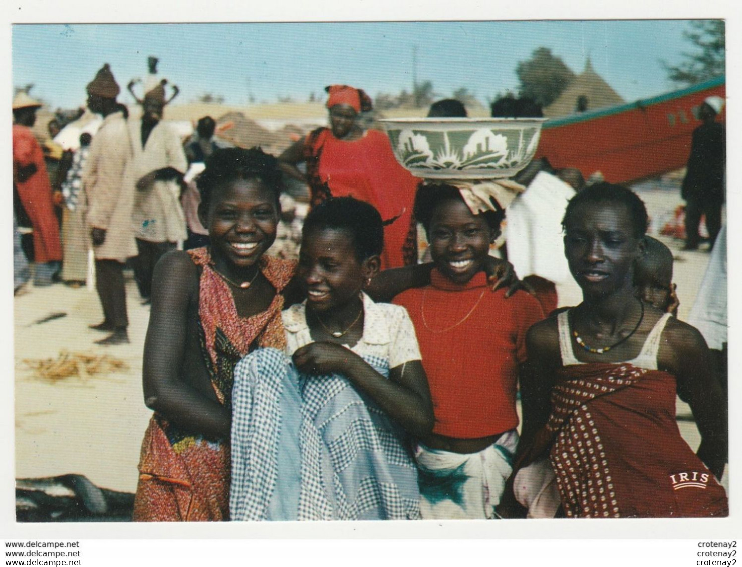 SENEGAL N°8147 La Joie De Vivre A Good Side Of Life Lebenslust Enfants Ou Ados Souriants VOIR DOS - Senegal