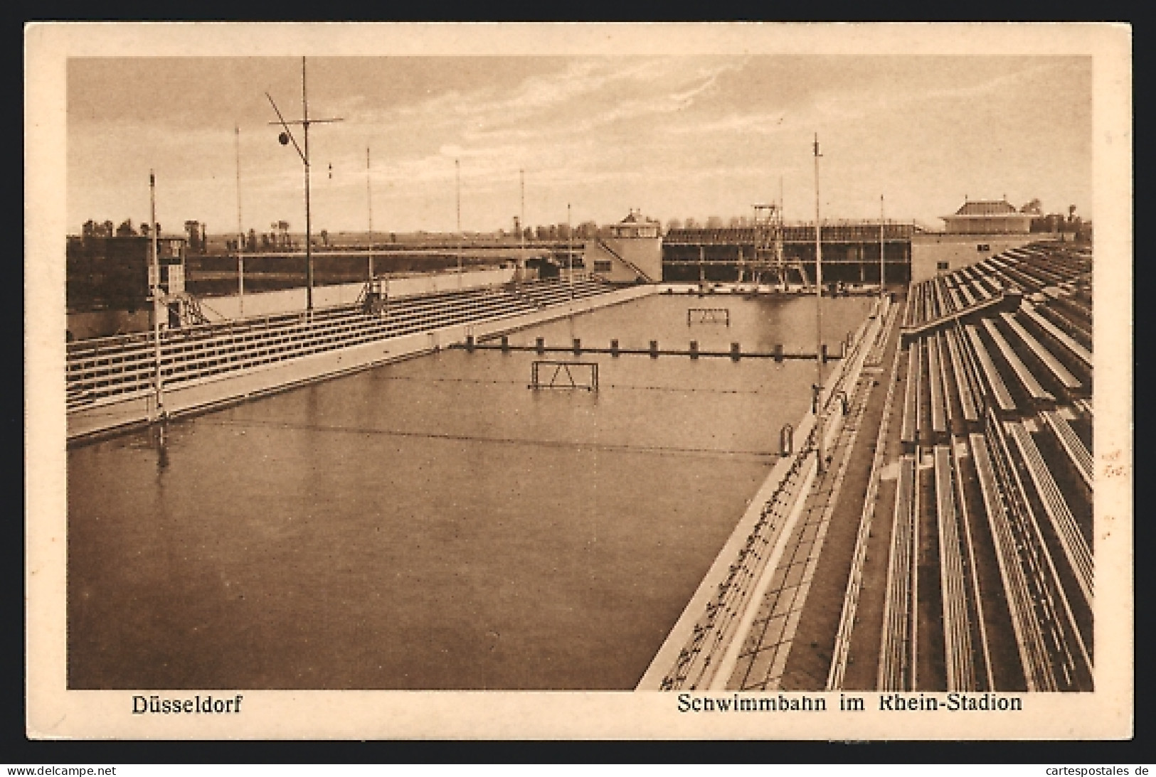 AK Düsseldorf, Schwimmbahn Im Rhein-Stadion  - Düsseldorf