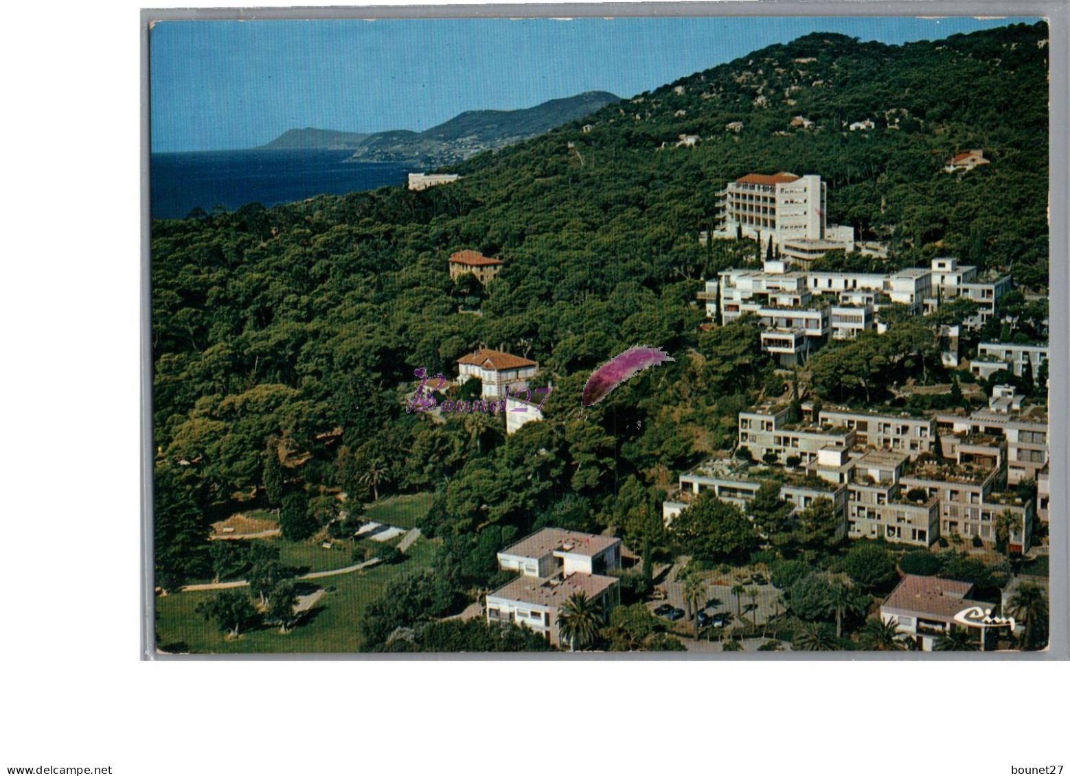 HYERES 83 - Le Centre De Vacances La Font Des HORTZ Vue Generale Et Le Parc De Loisirs  - Hyeres