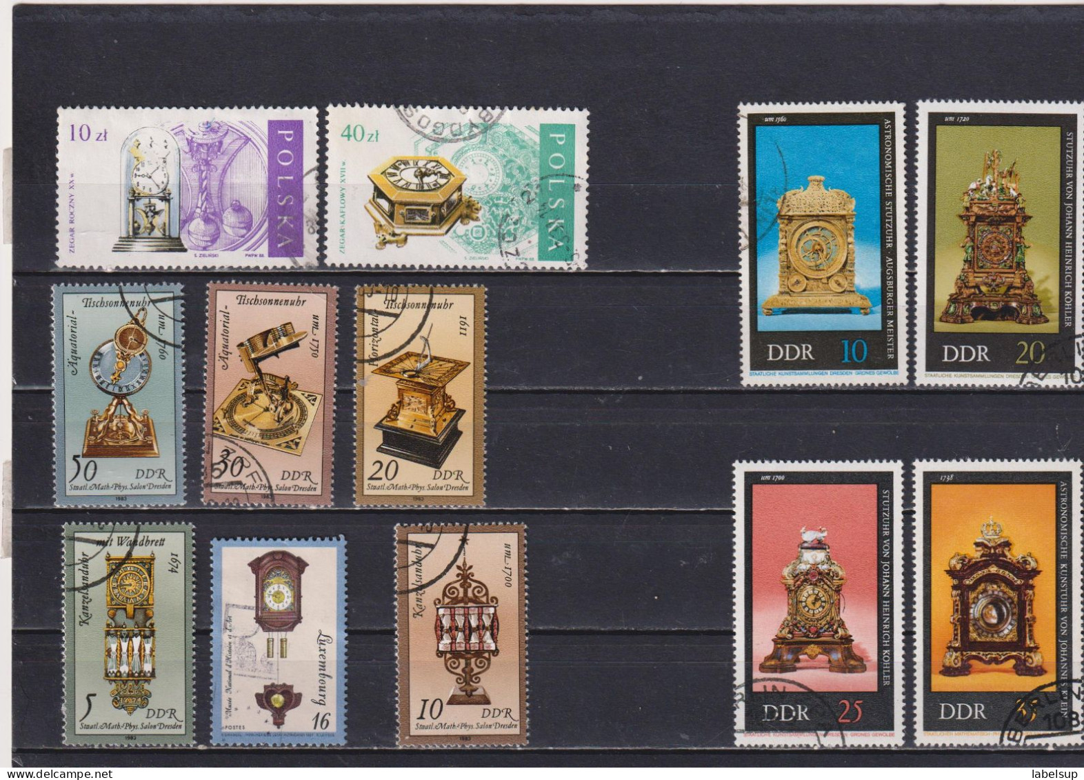 Lot De Timbres Sur Le Thème Des Pendules 2 Photos - Collections (sans Albums)