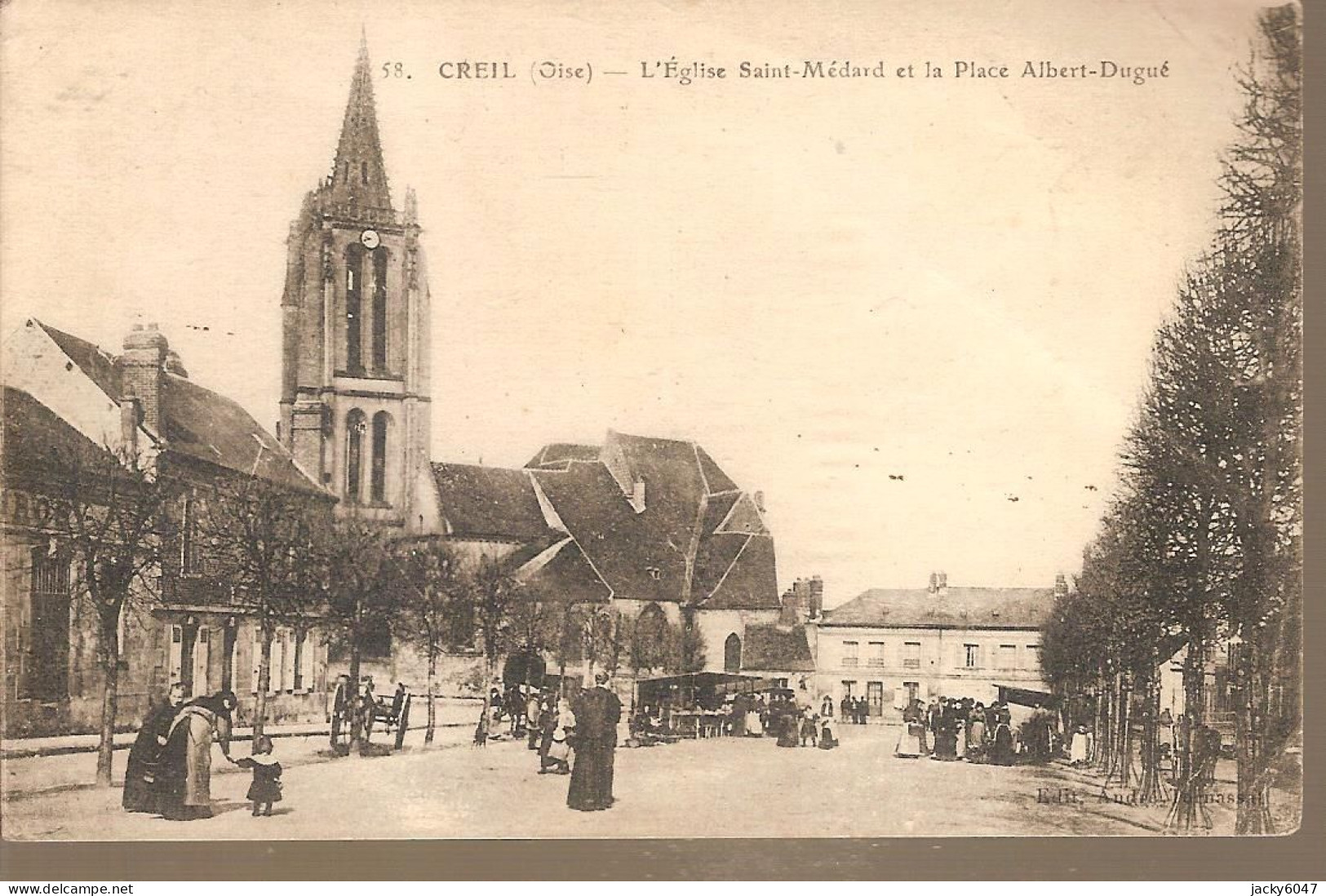 60 - Creil (oise) - L'Eglise Saint-Médard Et La Place Albert Duguè - Creil