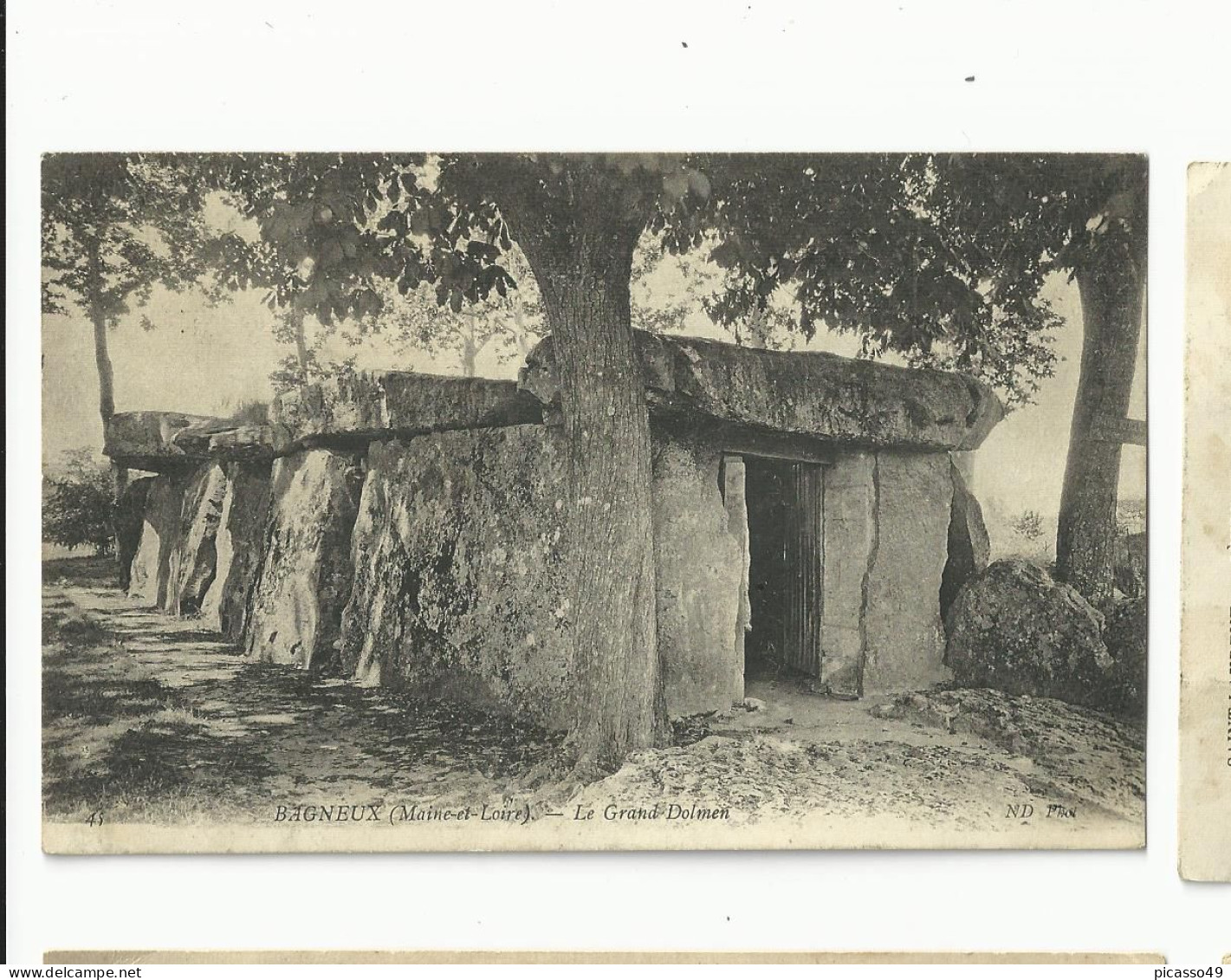 Maine Et Loire , Bagneux , Le Grand Dolmen - Autres & Non Classés