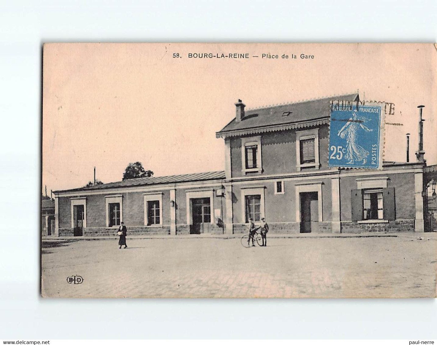 BOURG LA REINE : Place De La Gare - état - Bourg La Reine