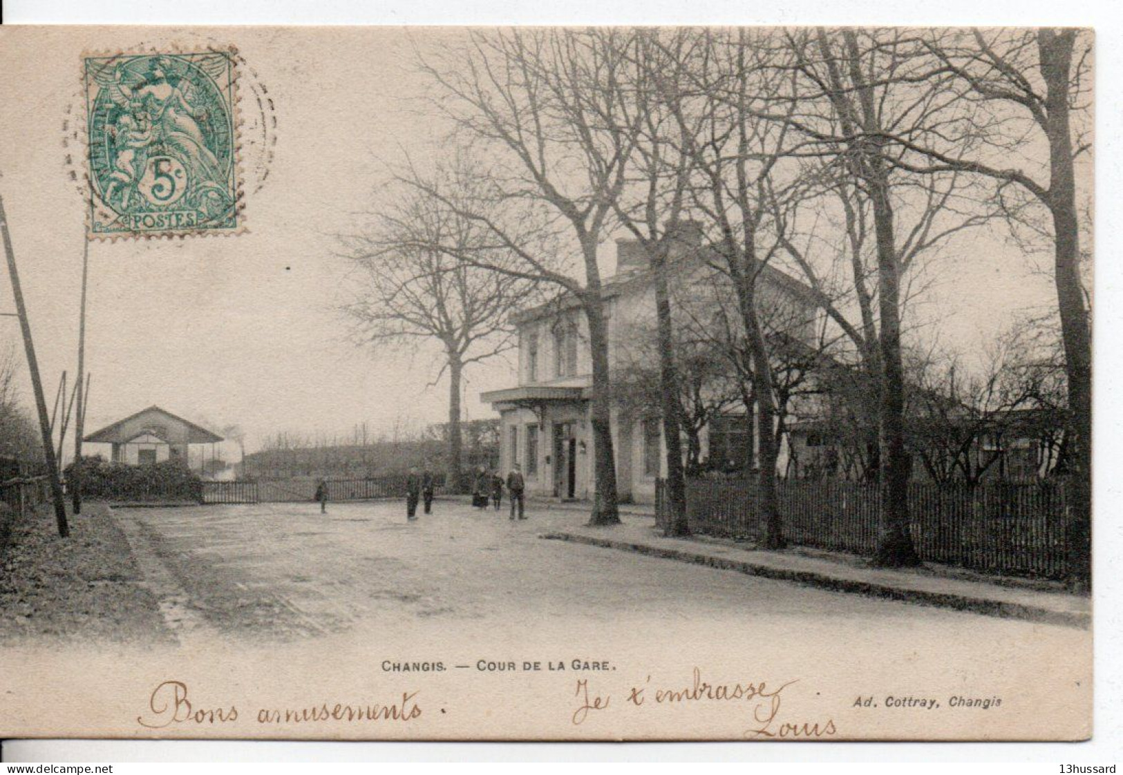 Carte Postale Ancienne Changy - Cour De La Gare - Chemin De Fer - Other & Unclassified