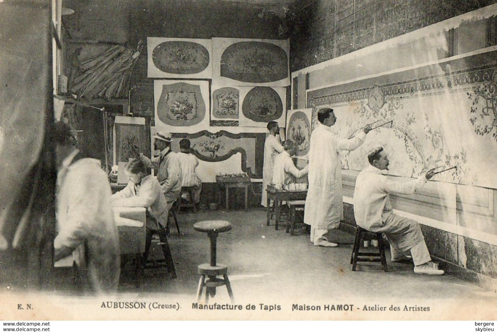 23. CPA - AUBUSSON - Manufacture De Tapis - Maison Hamot -  Atelier Des Artistes - - Aubusson